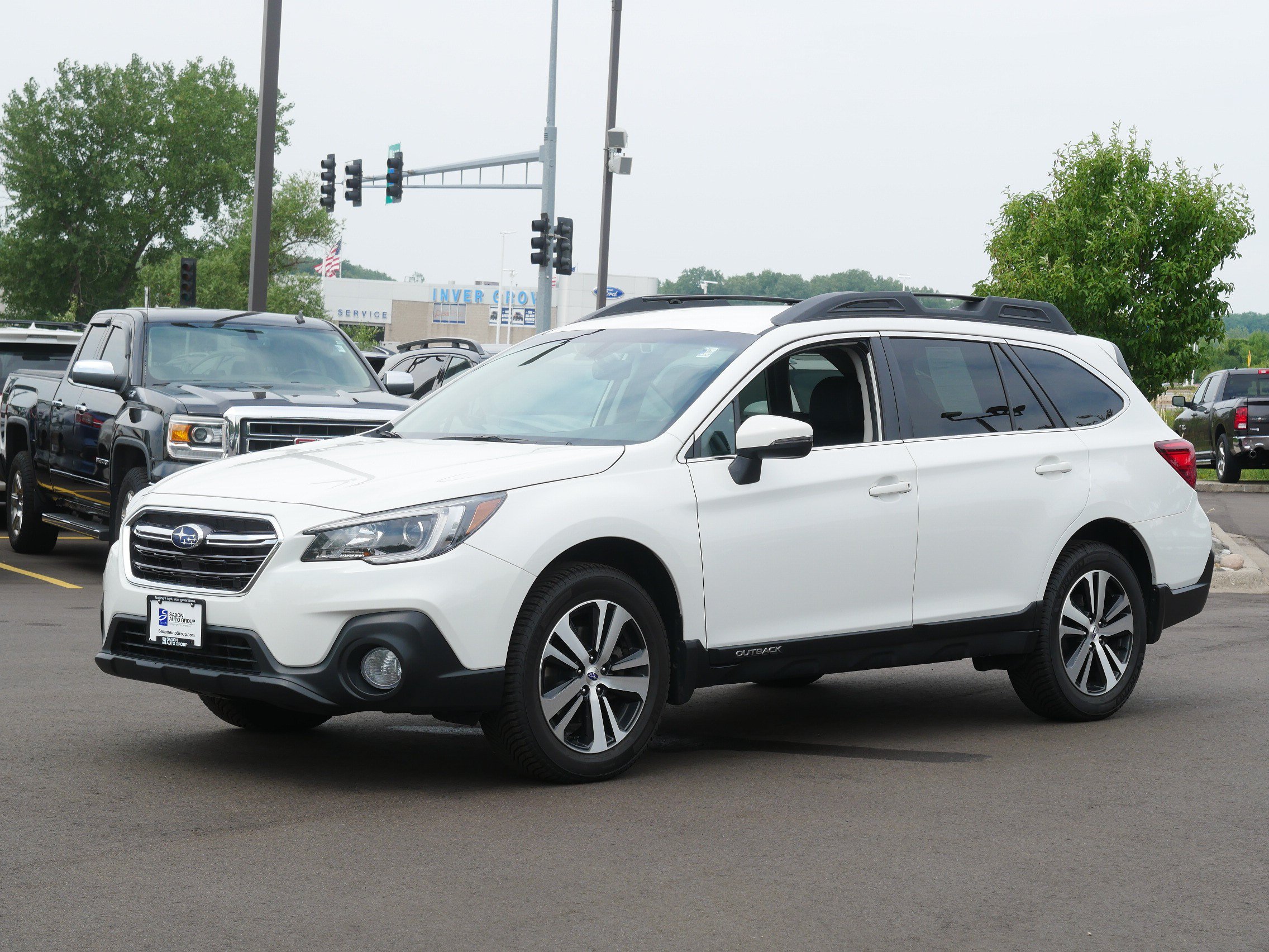 Used 2019 Subaru Outback Limited with VIN 4S4BSAJC9K3365629 for sale in Inver Grove Heights, Minnesota