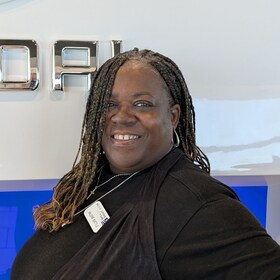 Staff member Valerie Battle from ID_2577cc