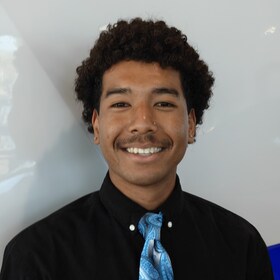 Staff member Alex Glover from ID_2577cc