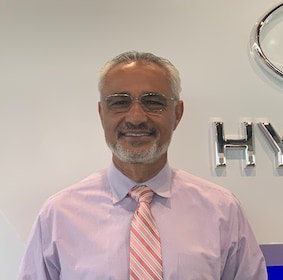 Staff member Hanafy Mahmoud from ID_2577cc