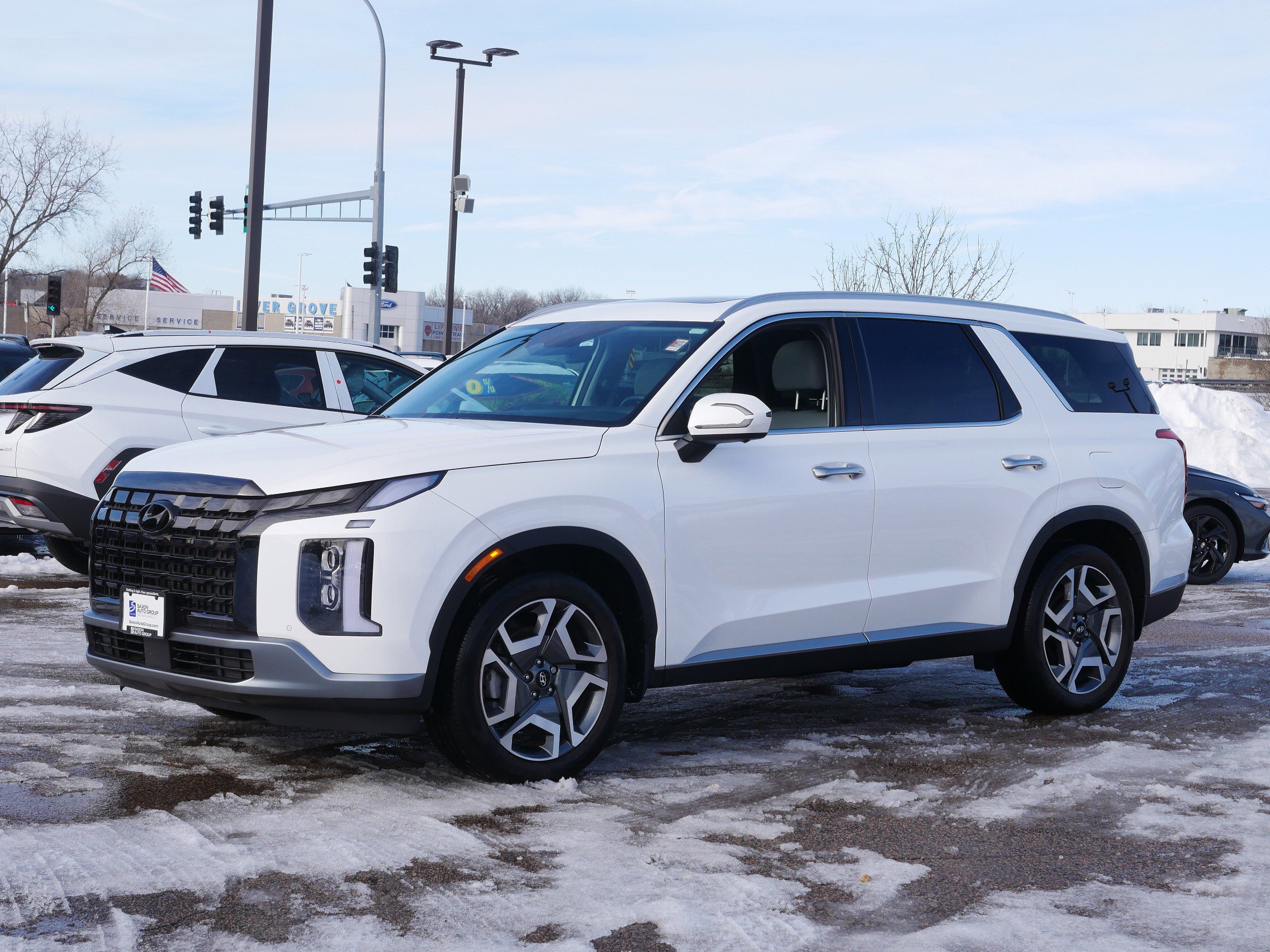 Certified 2025 Hyundai Palisade SEL Premium with VIN KM8R4DGE1SU915354 for sale in Inver Grove Heights, Minnesota
