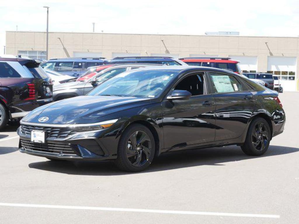 New 2026 Hyundai Elantra SEL Sport Sedan