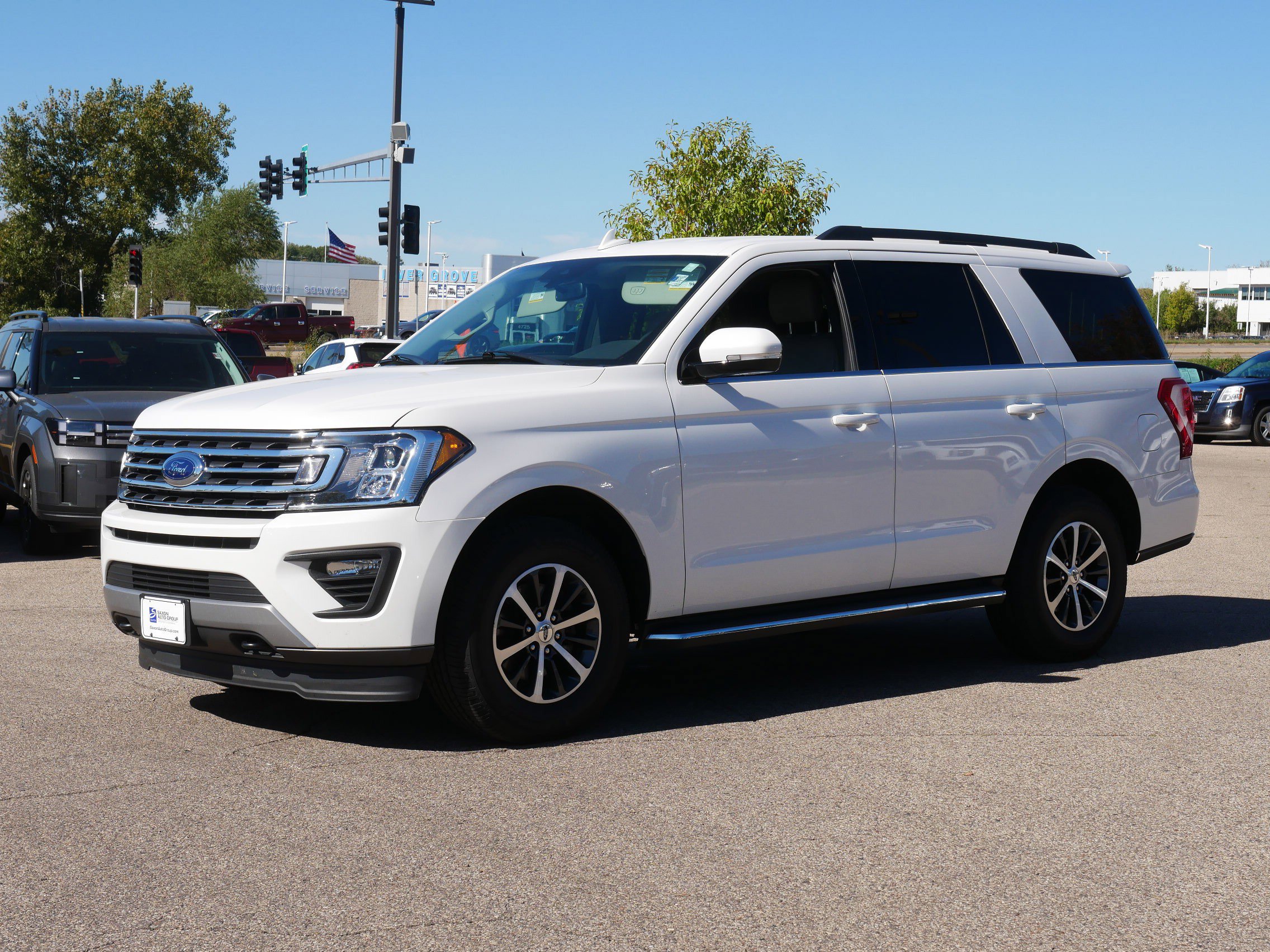 Used 2020 Ford Expedition XLT with VIN 1FMJU1JT1LEA50626 for sale in Inver Grove Heights, Minnesota