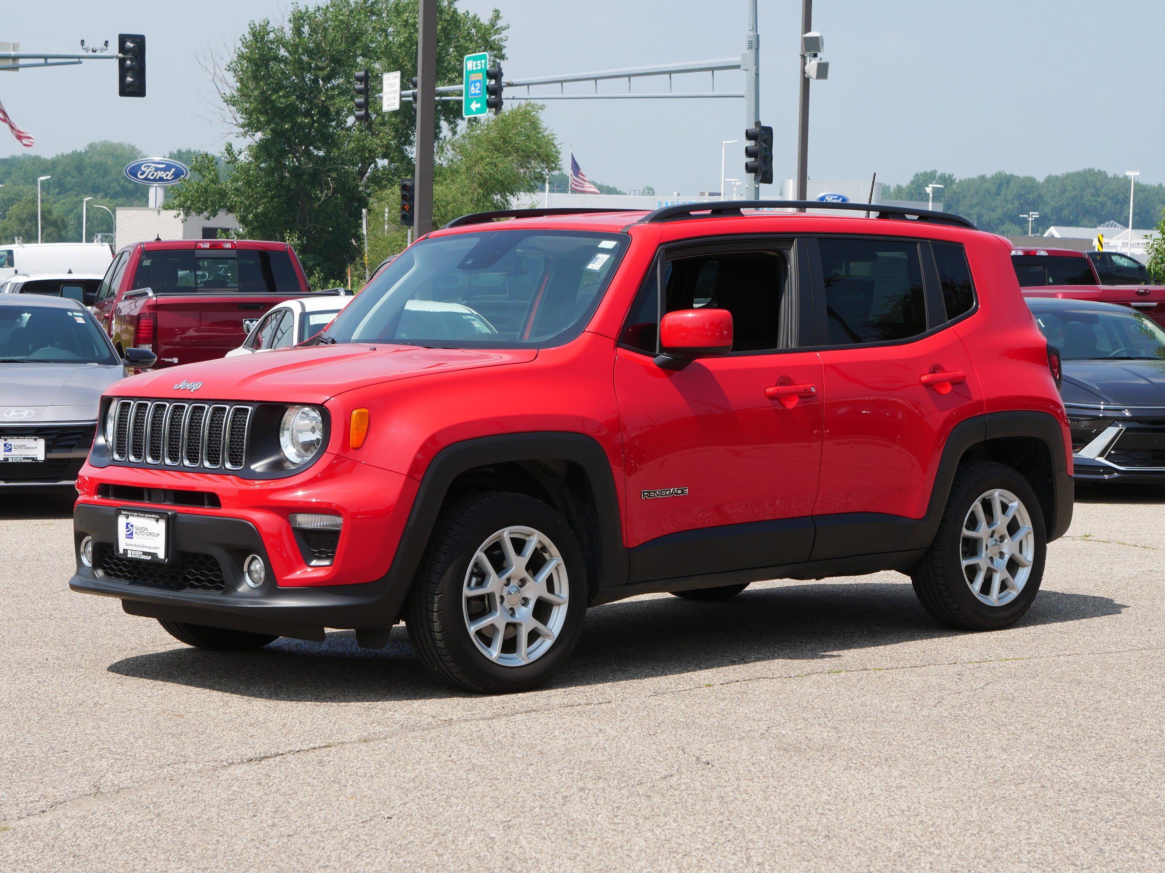 Used 2021 Jeep Renegade Latitude with VIN ZACNJDBB3MPN15063 for sale in Inver Grove Heights, Minnesota