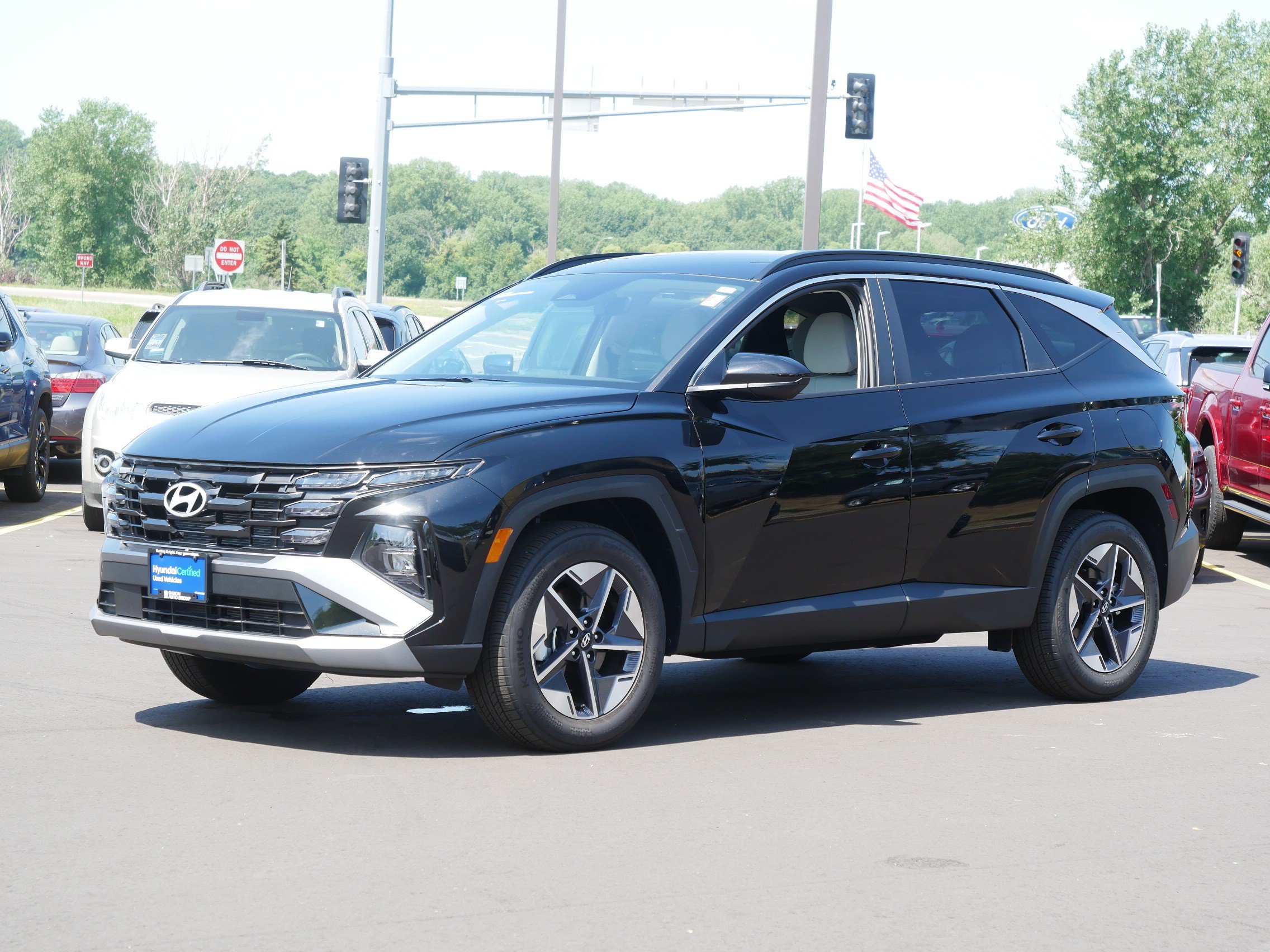 Certified 2026 Hyundai Tucson SEL with VIN 5NMJBCDE4TH637421 for sale in Inver Grove Heights, Minnesota