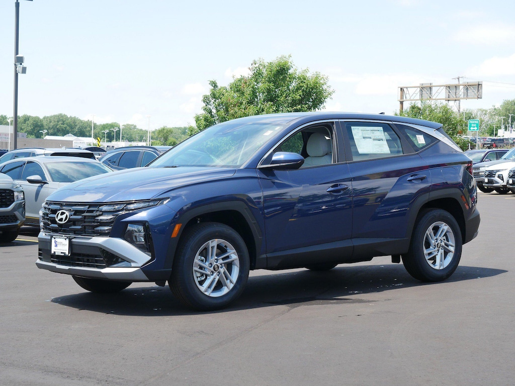 New 2026 Hyundai Tucson SE AWD SUV