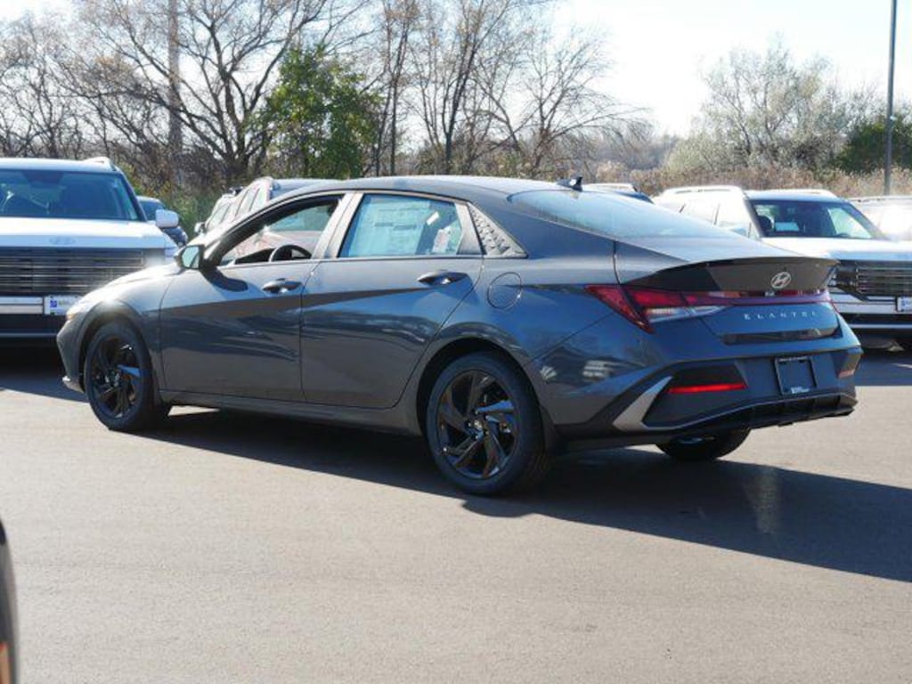 New 2026 Hyundai Elantra SEL Sport Sedan