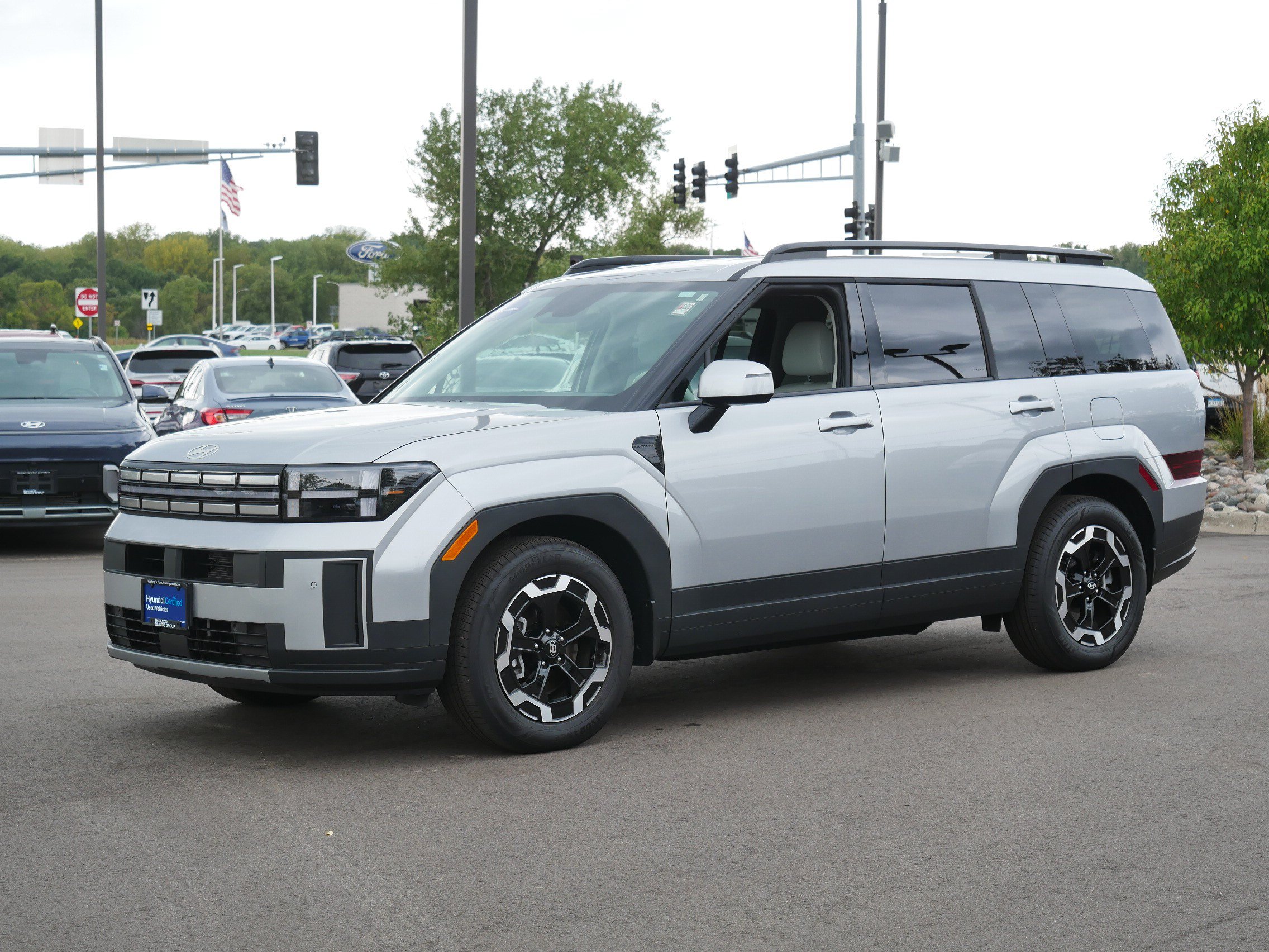 Used 2026 Hyundai Santa Fe SEL with VIN 5NMP2DGLXTH168863 for sale in Inver Grove Heights, Minnesota
