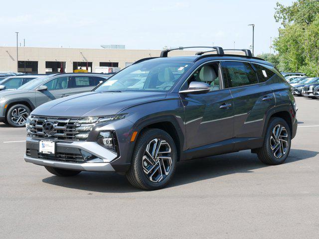 2025 Hyundai Tucson Hybrid Limited photo 2