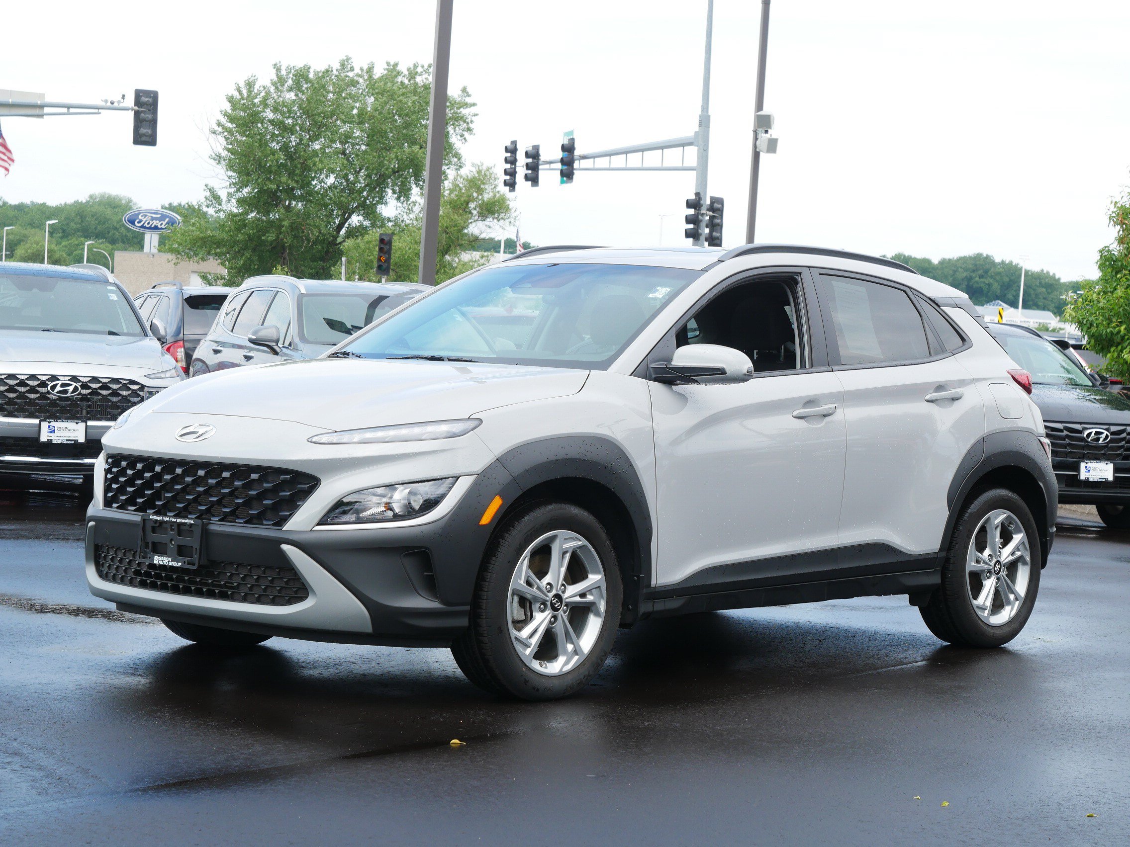 Used 2023 Hyundai Kona SEL with VIN KM8K3CAB4PU050139 for sale in Inver Grove Heights, Minnesota