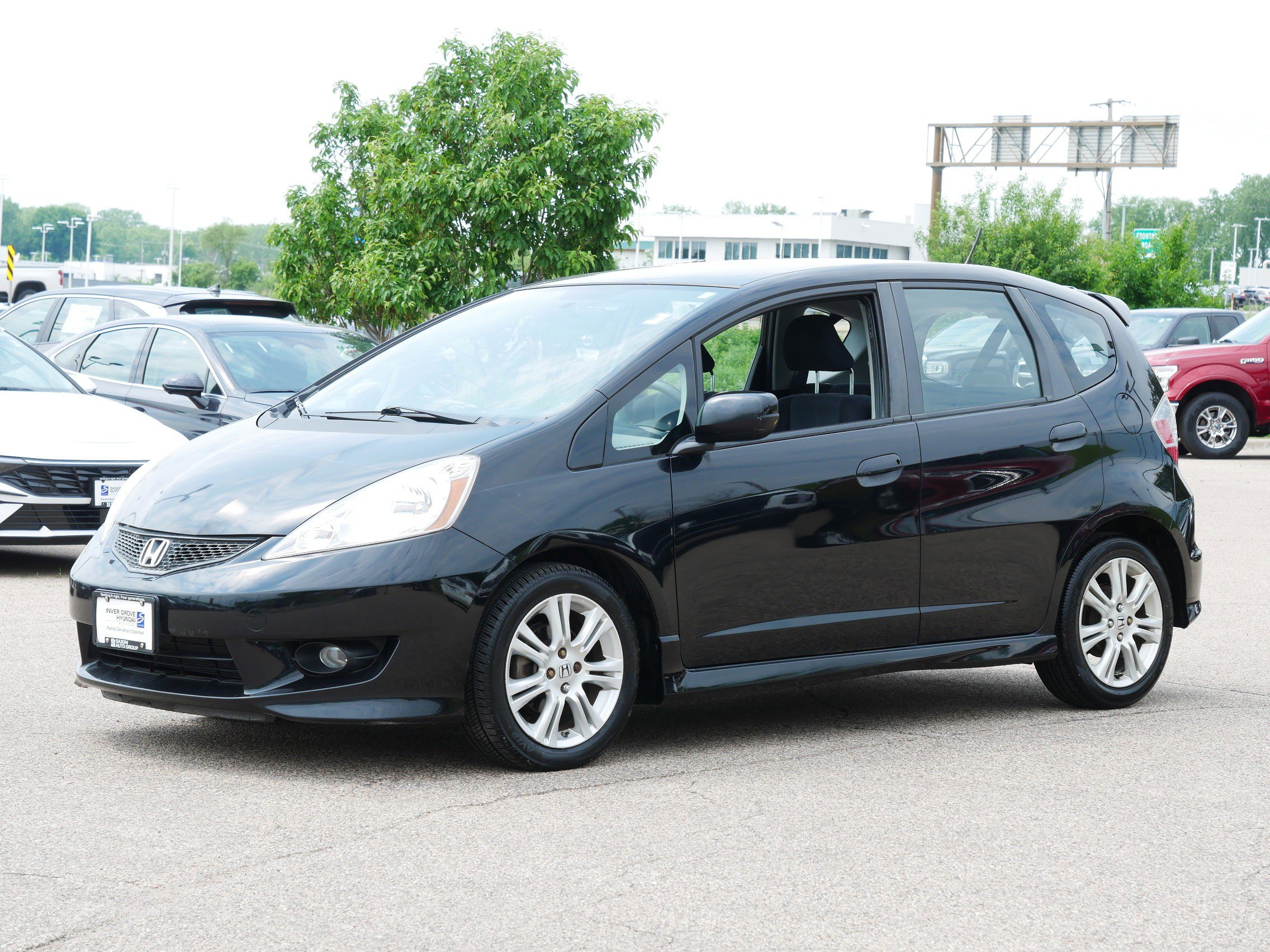 Used 2009 Honda Fit Sport with VIN JHMGE88489S061215 for sale in Inver Grove, Minnesota
