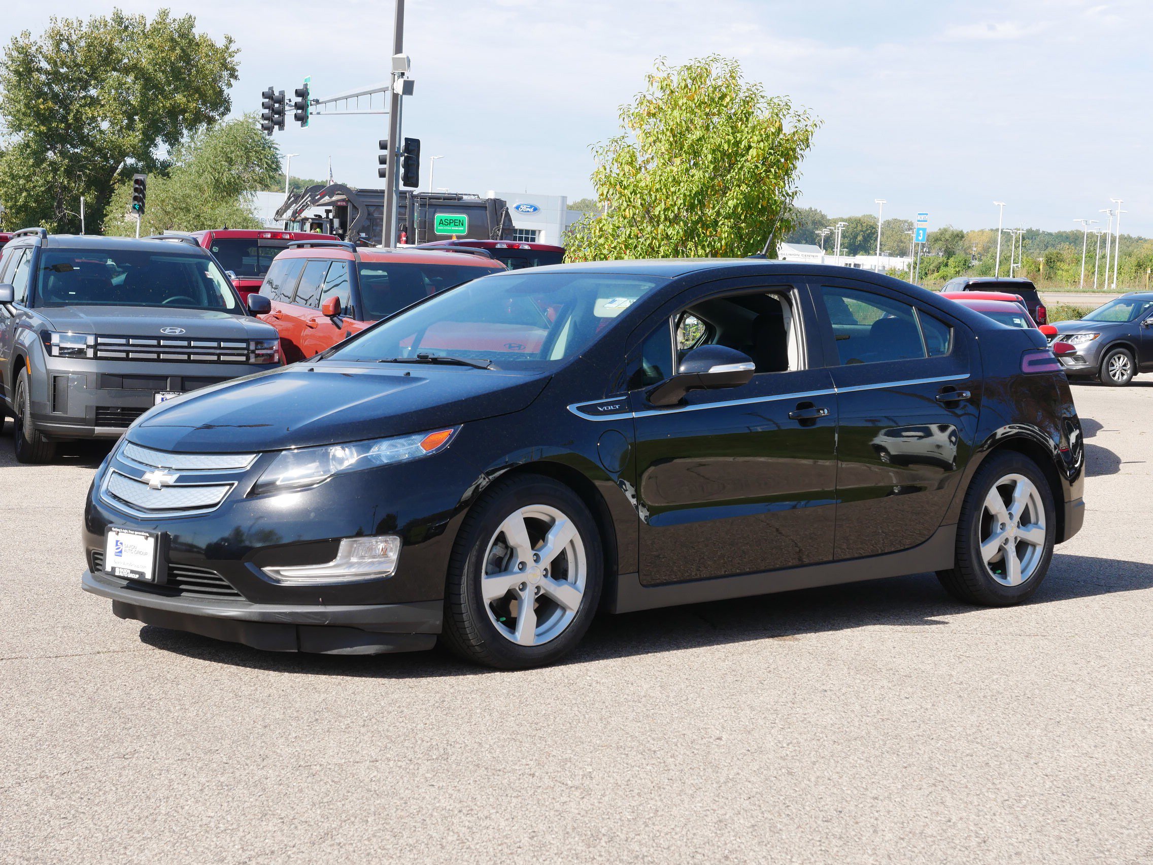 Used 2013 Chevrolet Volt Base with VIN 1G1RA6E40DU123291 for sale in Inver Grove Heights, Minnesota
