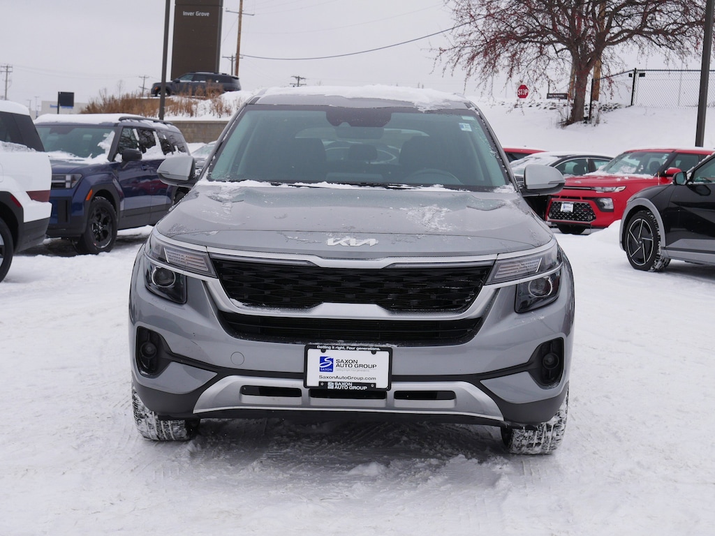 Used 2023 Kia Seltos S S IVT AWD