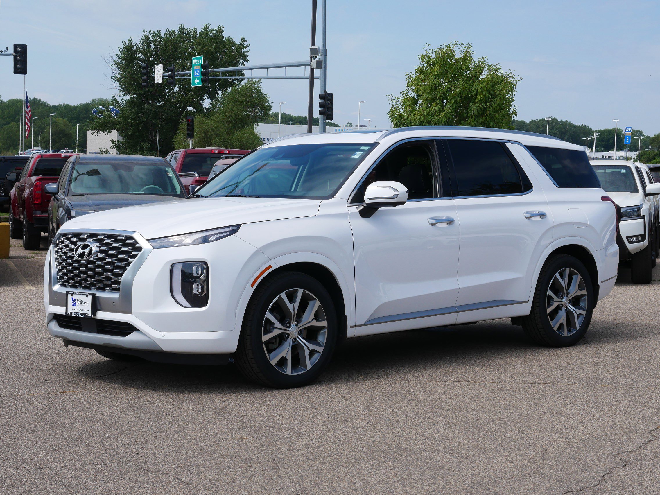 Used 2021 Hyundai Palisade Limited with VIN KM8R5DHE7MU210668 for sale in Inver Grove Heights, Minnesota