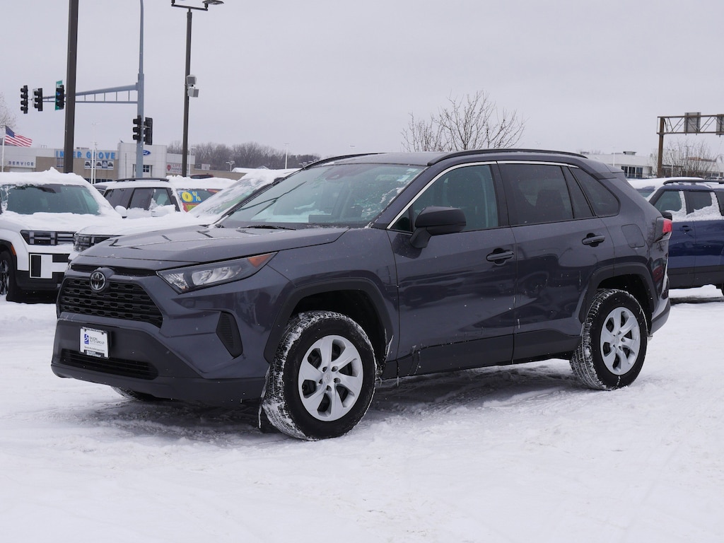 Used 2020 Toyota RAV4 LE LE FWD