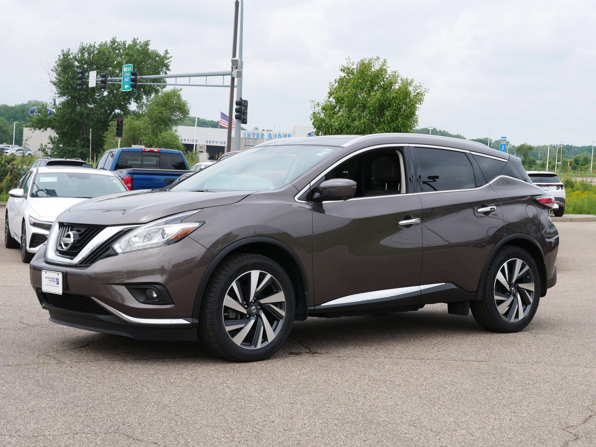 Used 2017 Nissan Murano Platinum with VIN 5N1AZ2MH0HN188504 for sale in Inver Grove Heights, Minnesota