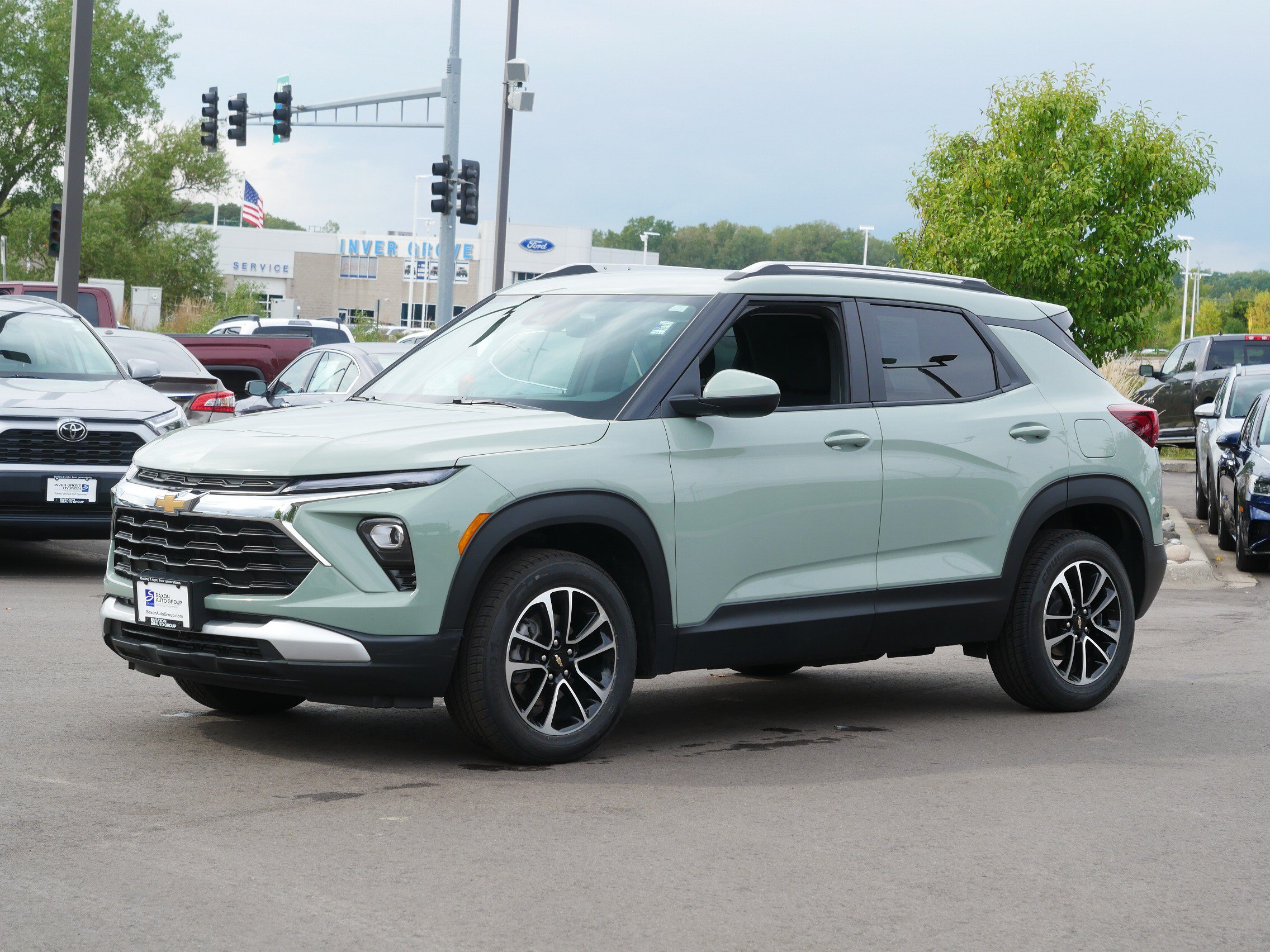 Used 2025 Chevrolet Trailblazer LT with VIN KL79MRSL8SB002123 for sale in Inver Grove Heights, Minnesota
