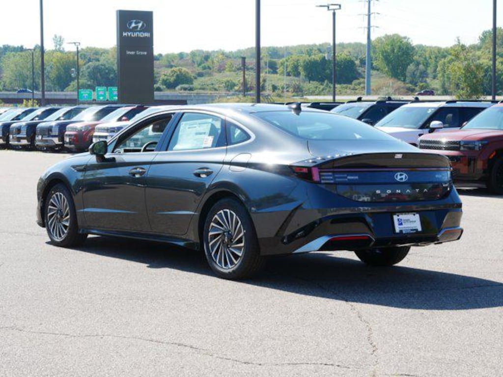 New 2026 Hyundai Sonata Hybrid Limited Sedan