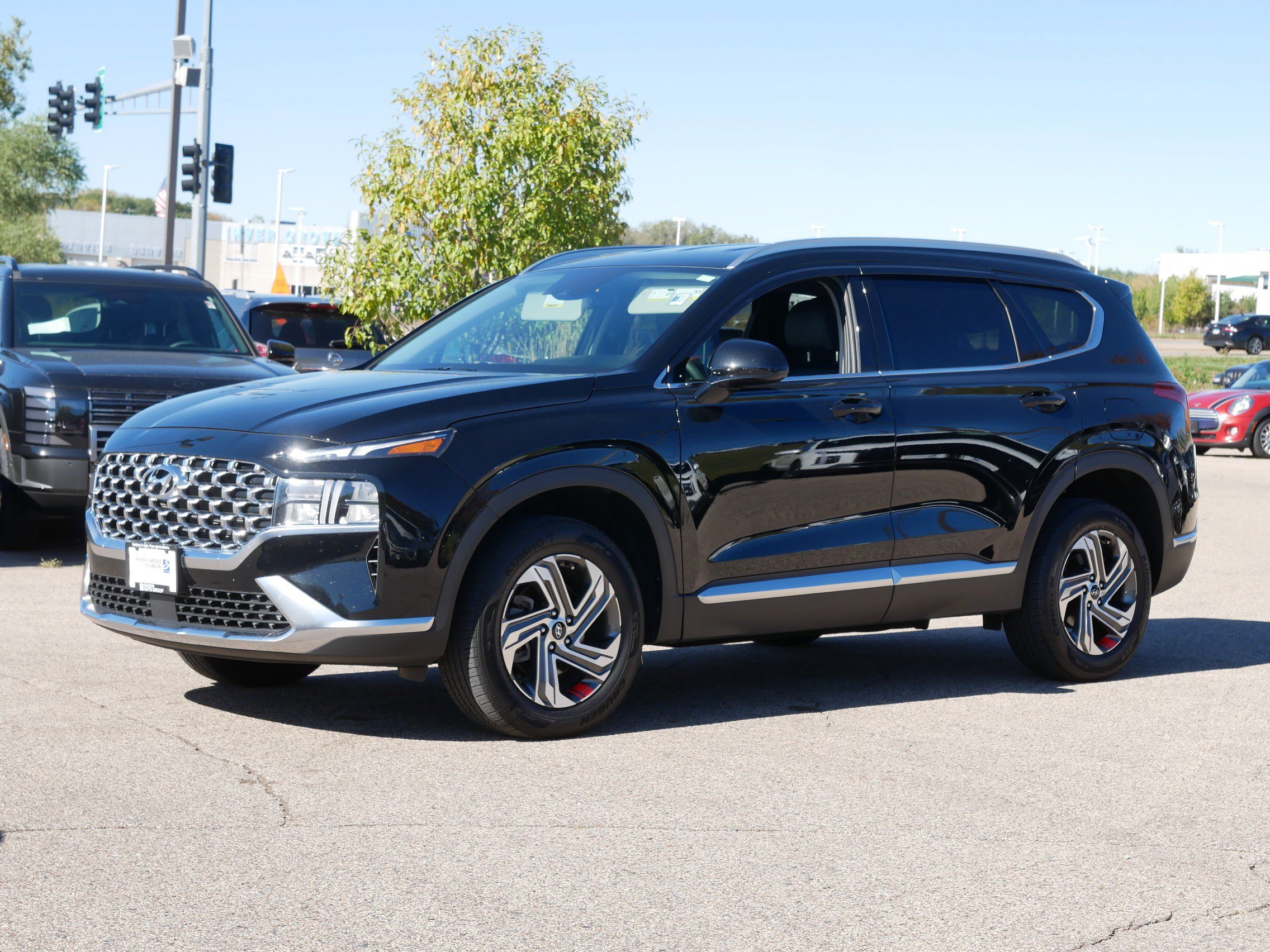 Used 2021 Hyundai Santa Fe SEL with VIN 5NMS2DAJ4MH347578 for sale in Inver Grove Heights, Minnesota