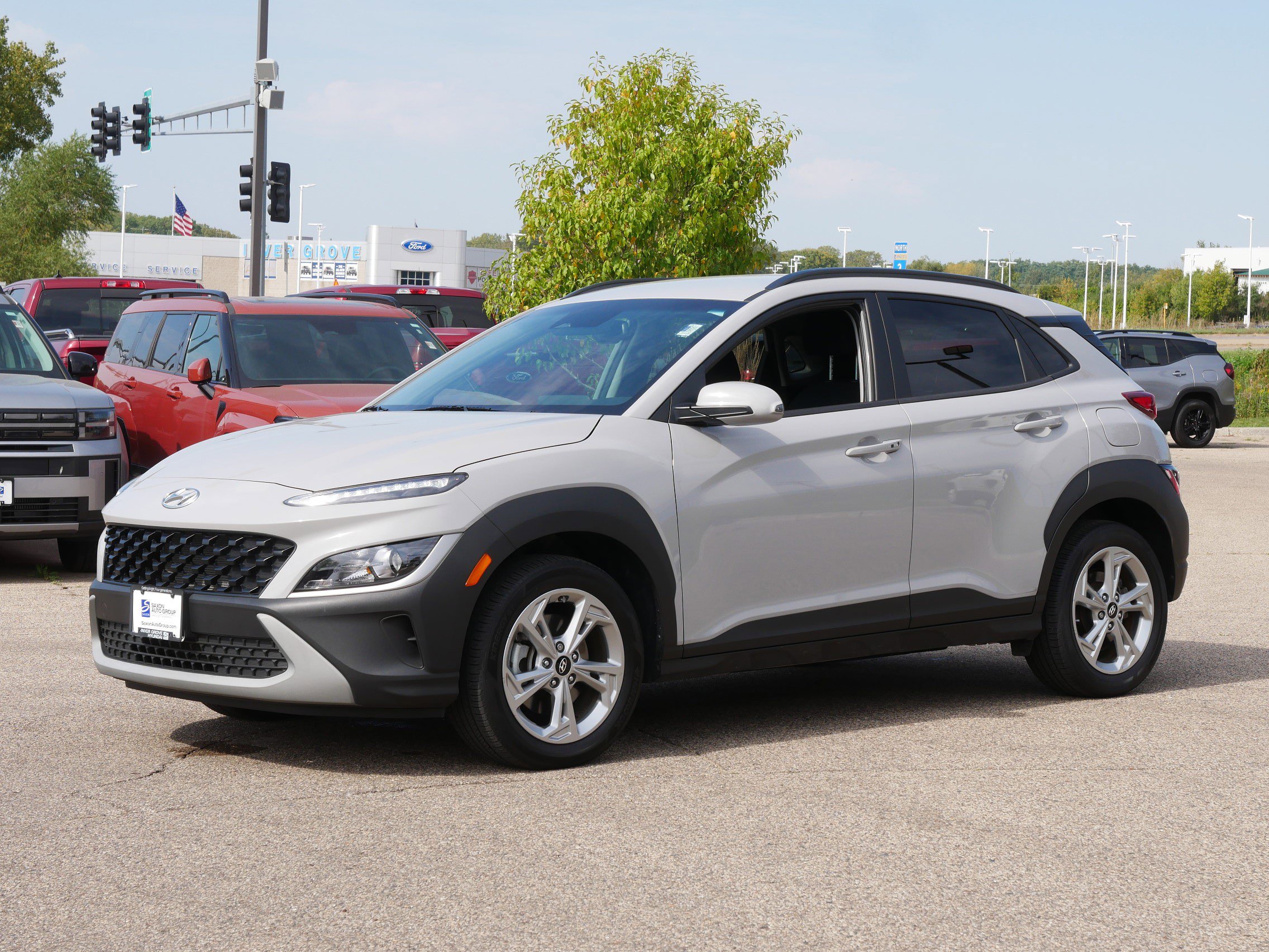 Used 2023 Hyundai Kona SEL with VIN KM8K6CAB2PU021083 for sale in Inver Grove Heights, Minnesota