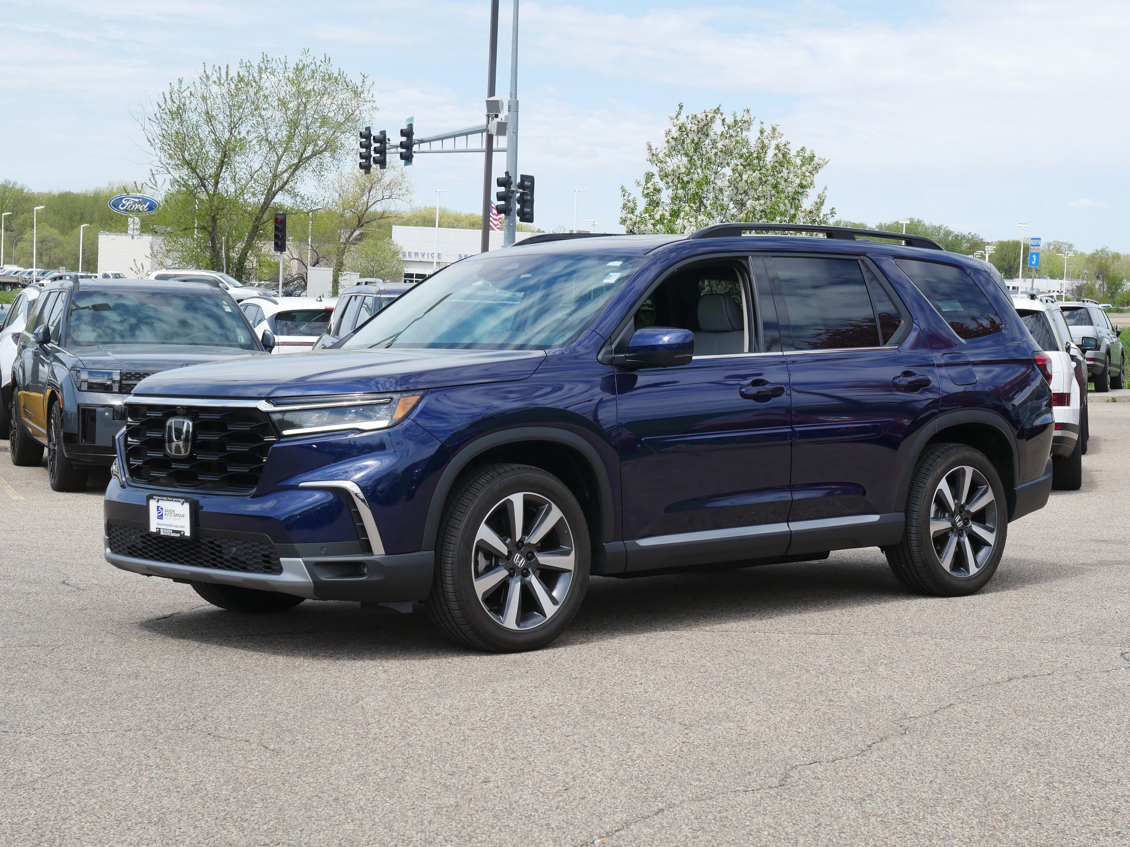 Used 2023 Honda Pilot Elite with VIN 5FNYG1H86PB029822 for sale in Inver Grove Heights, Minnesota