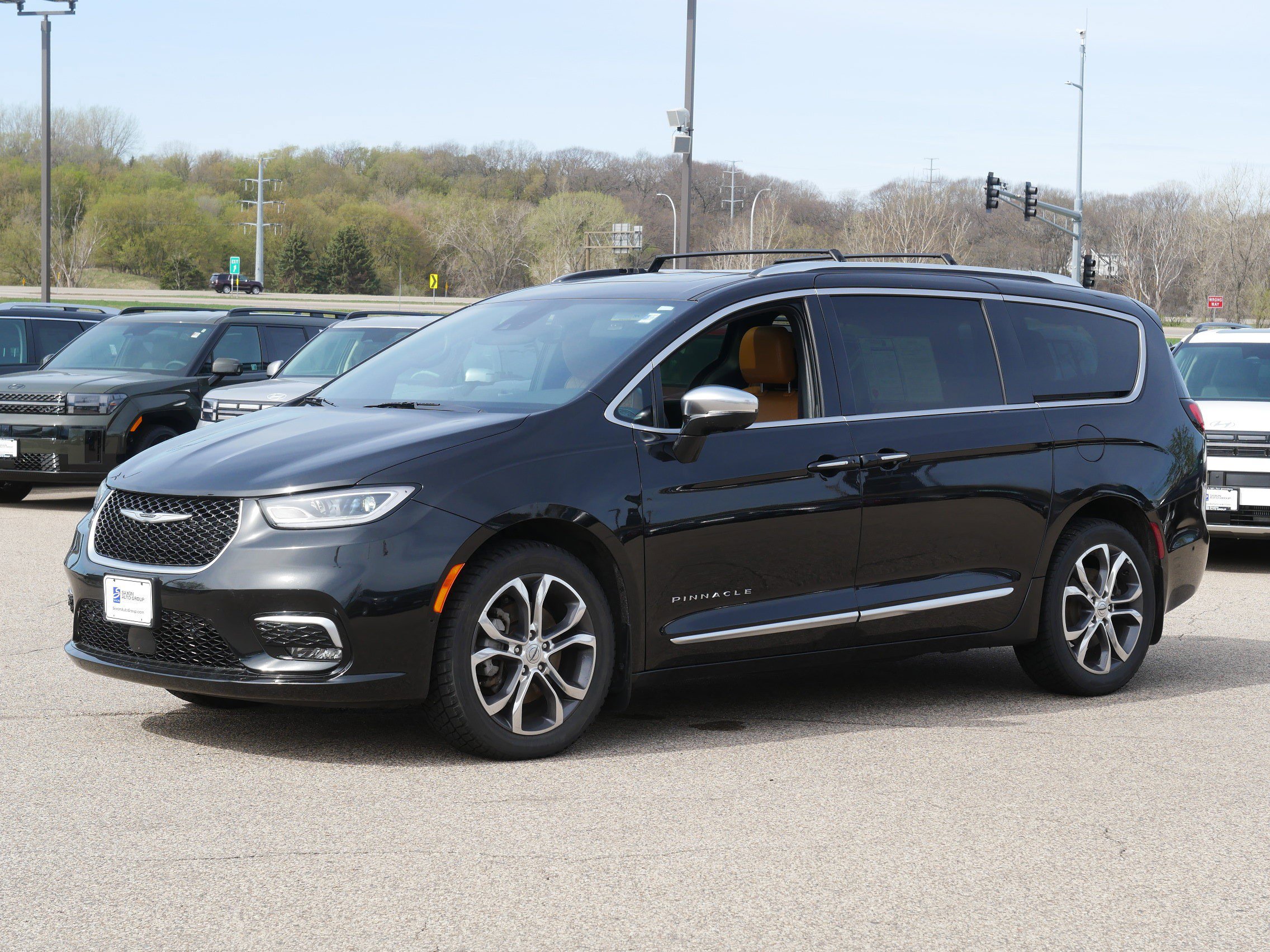 Used 2022 Chrysler Pacifica Pinnacle with VIN 2C4RC3PG1NR180346 for sale in Inver Grove Heights, Minnesota