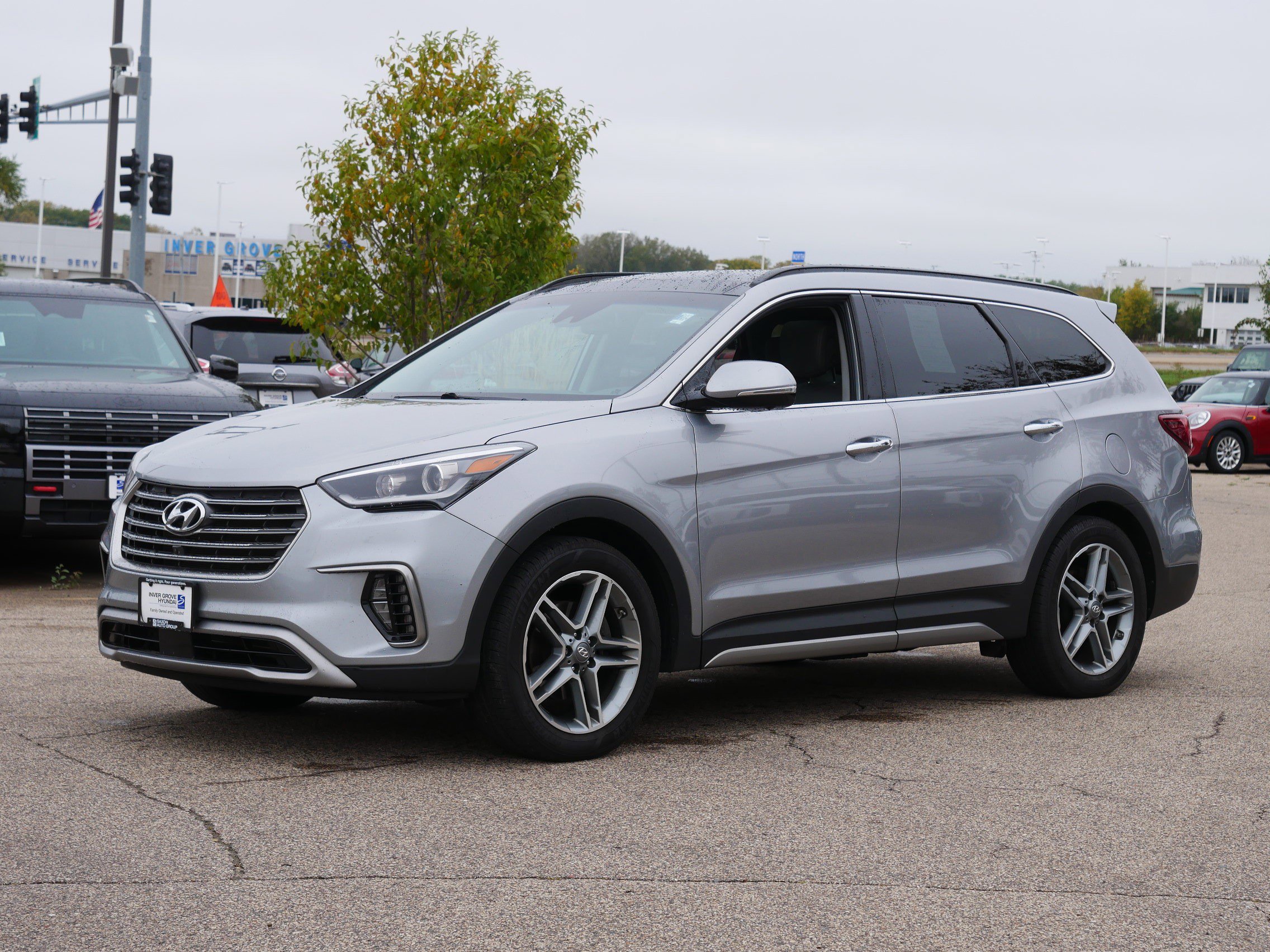 Used 2017 Hyundai Santa Fe Limited Ultimate with VIN KM8SRDHF8HU233266 for sale in Inver Grove Heights, Minnesota
