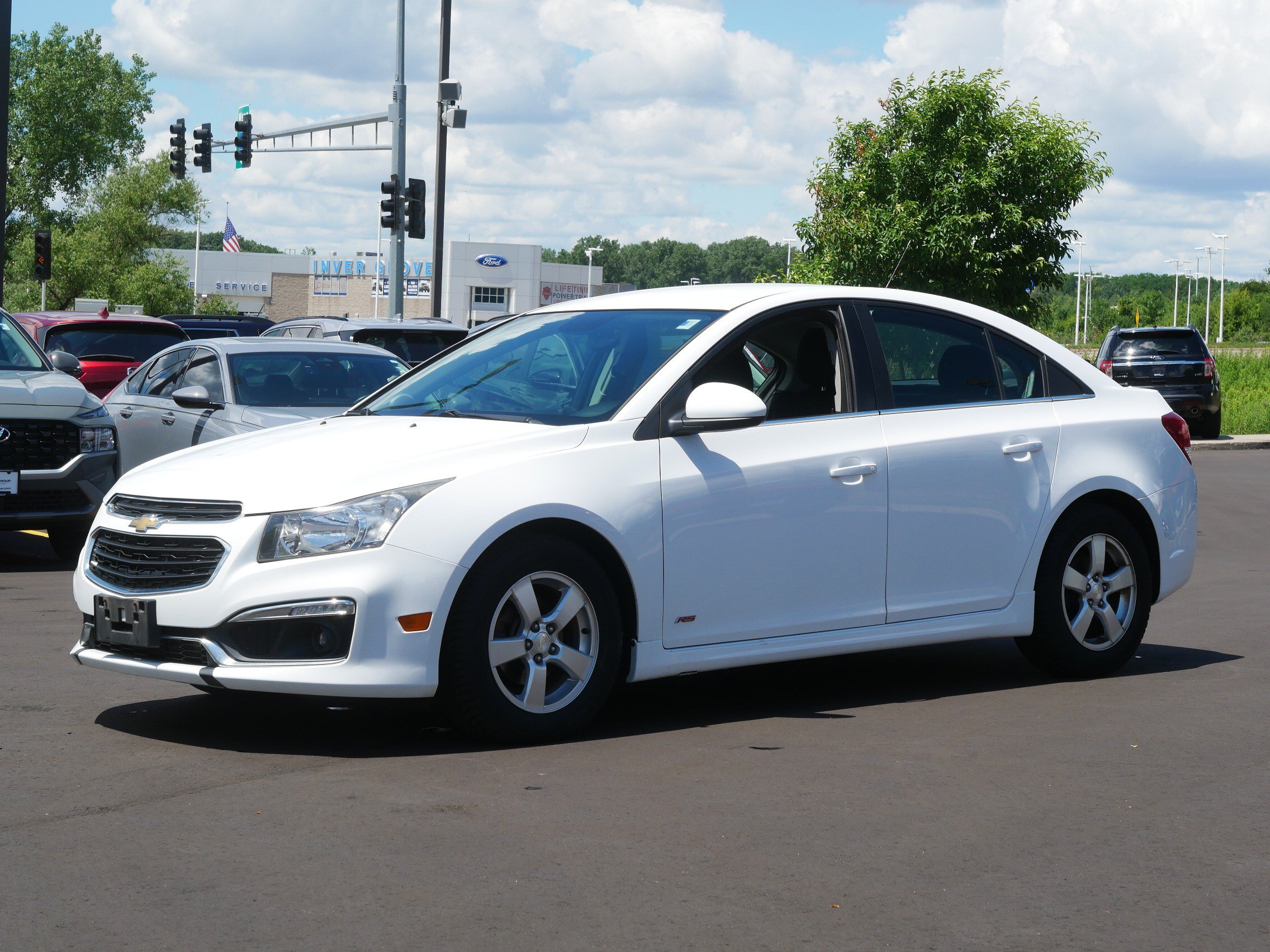 Used 2016 Chevrolet Cruze Limited 1LT with VIN 1G1PE5SB5G7172515 for sale in Inver Grove Heights, Minnesota