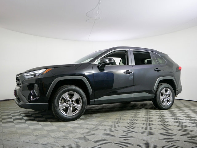Certified 2022 Toyota RAV4 XLE with VIN 2T3P1RFV4NW286604 for sale in Inver Grove Heights, Minnesota