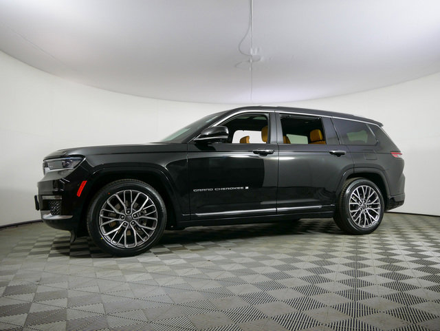 Used 2021 Jeep Grand Cherokee L Summit Reserve with VIN 1C4RJKEG8M8118763 for sale in Inver Grove Heights, Minnesota