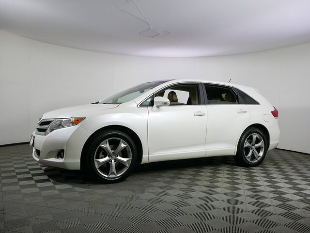 Used 2015 Toyota Venza XLE with VIN 4T3BK3BB8FU115971 for sale in Inver Grove Heights, Minnesota