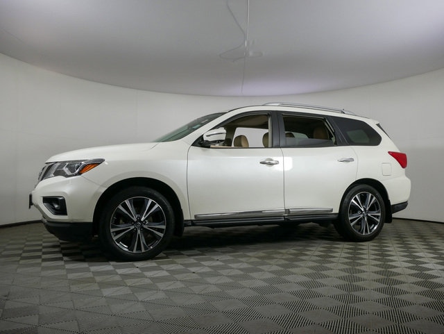Used 2018 Nissan Pathfinder Platinum with VIN 5N1DR2MM1JC608802 for sale in Inver Grove Heights, Minnesota