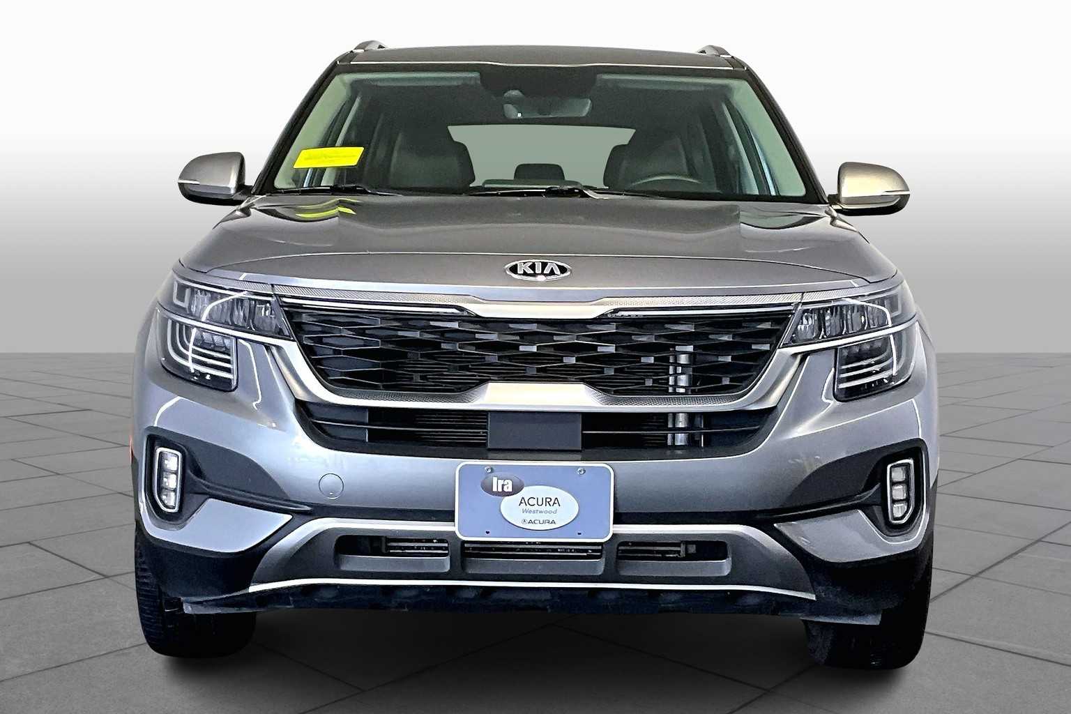2021 Kia Seltos SX photo 3