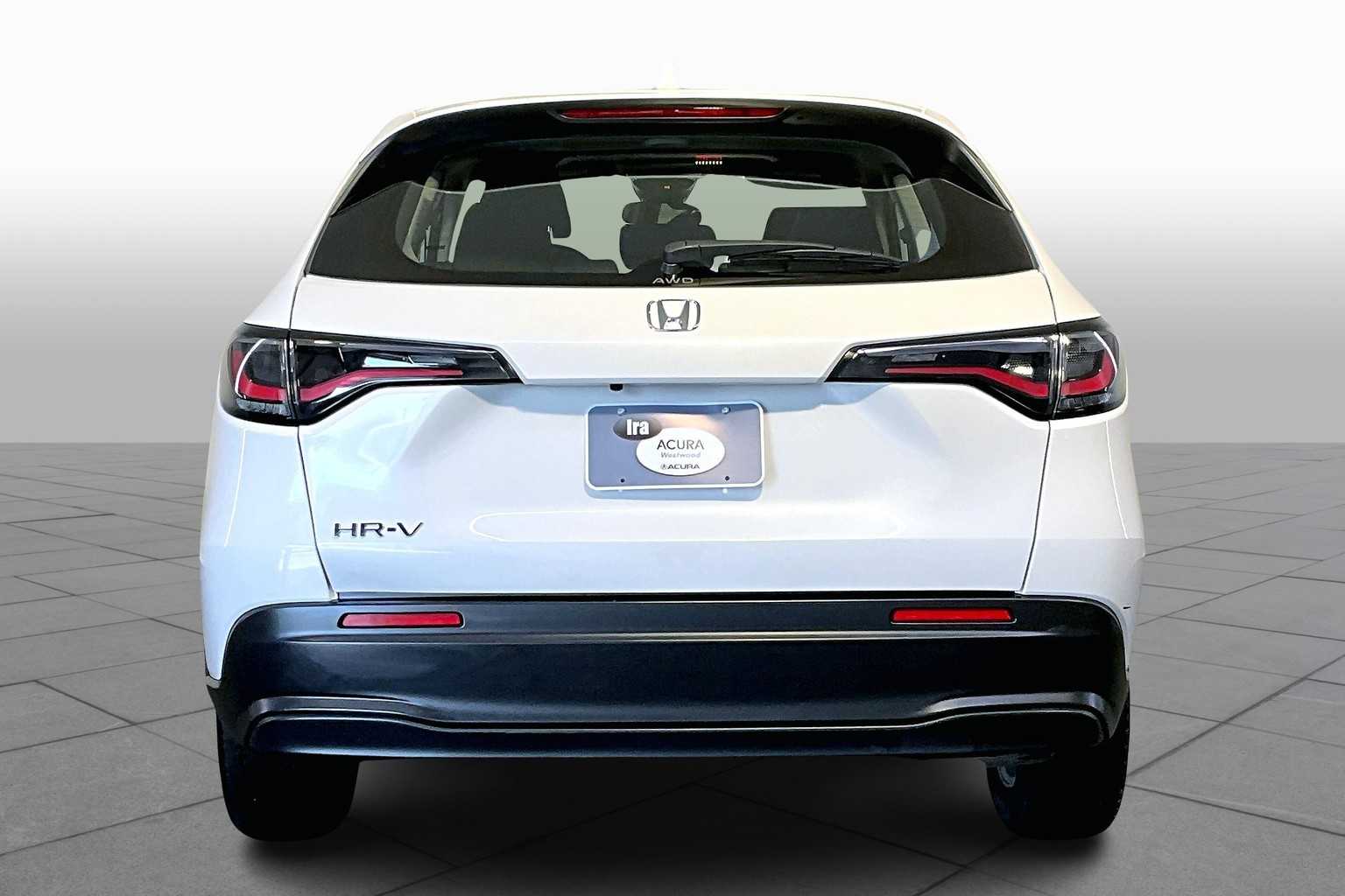 2023 Honda HR-V LX photo 4