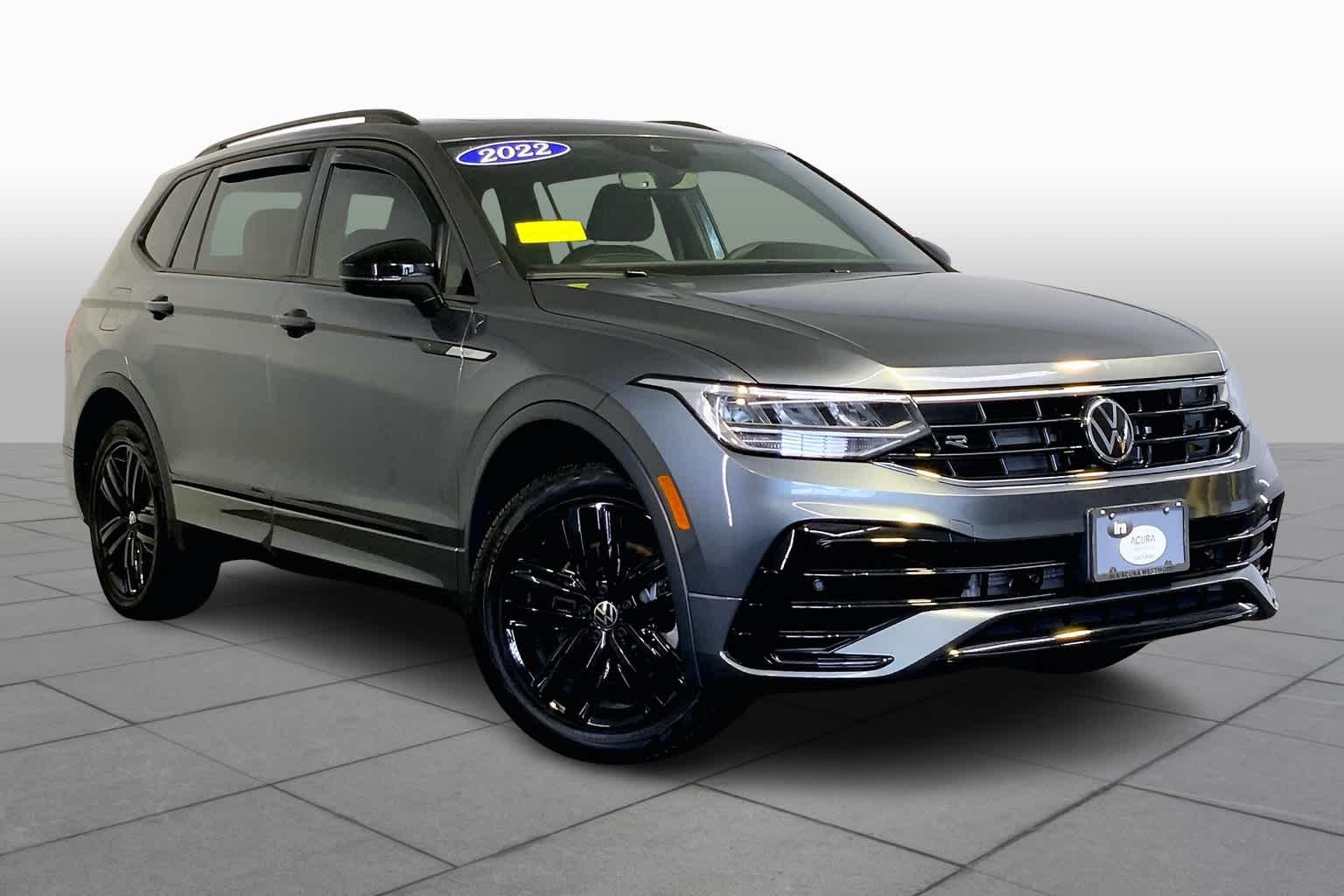 2022 Volkswagen Tiguan SE R-Line Black