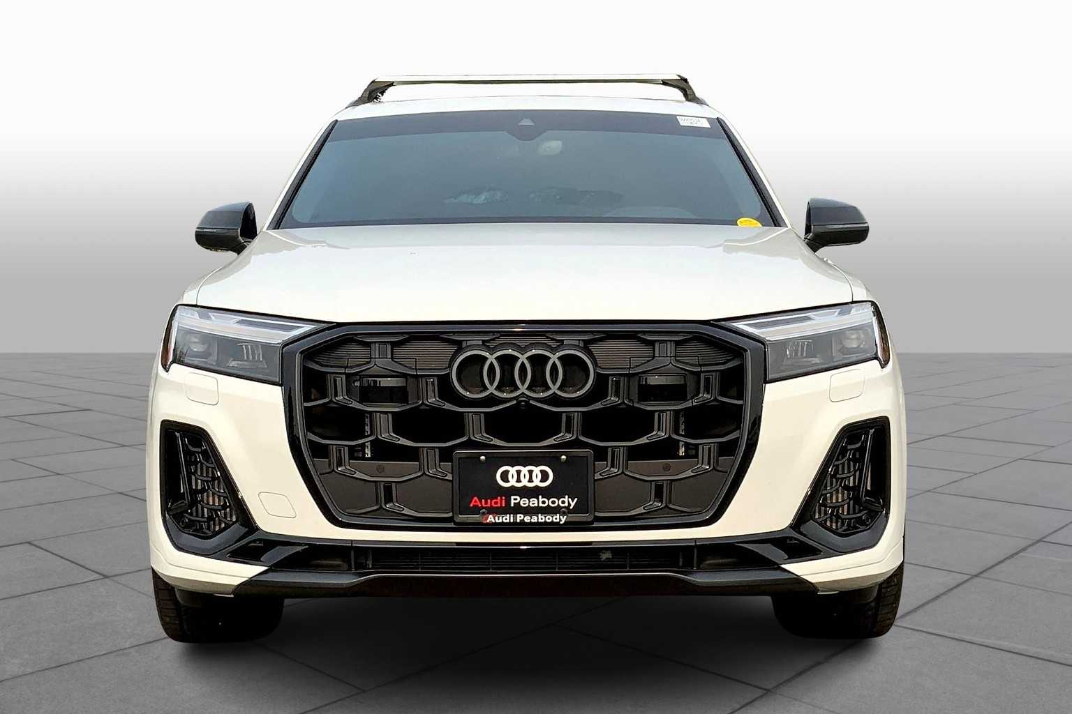 2025 Audi SQ7 Premium Plus photo 3