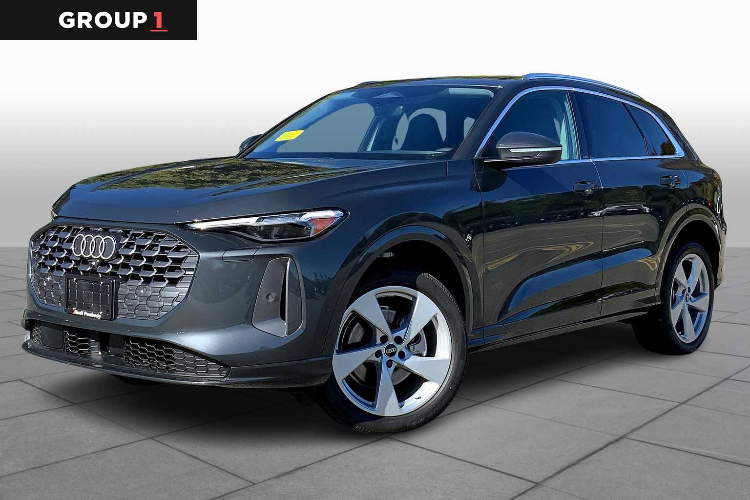 2025 Audi New Q5 Premium Plus's photo