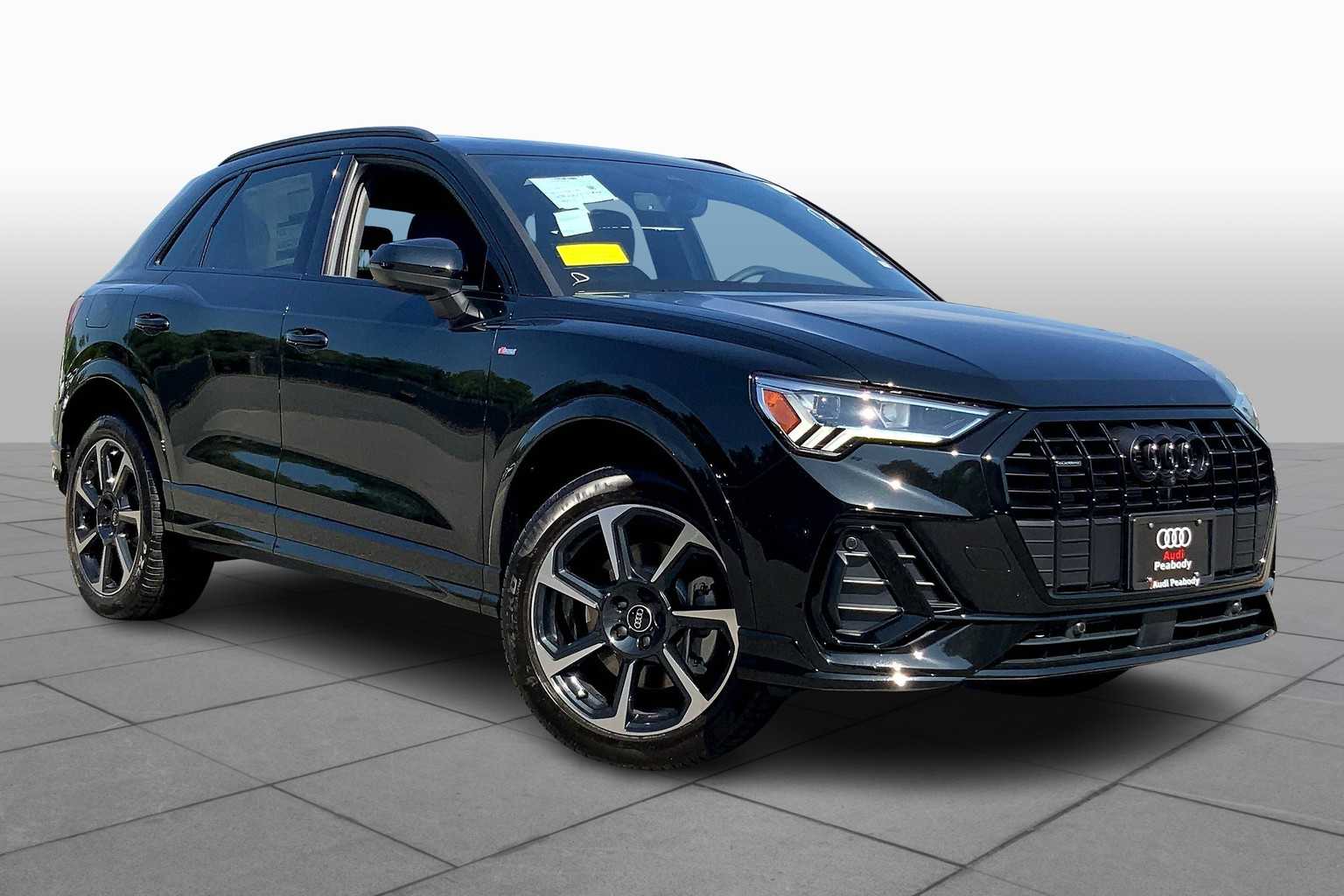 2025 Audi Q3 45 S line Premium Plus