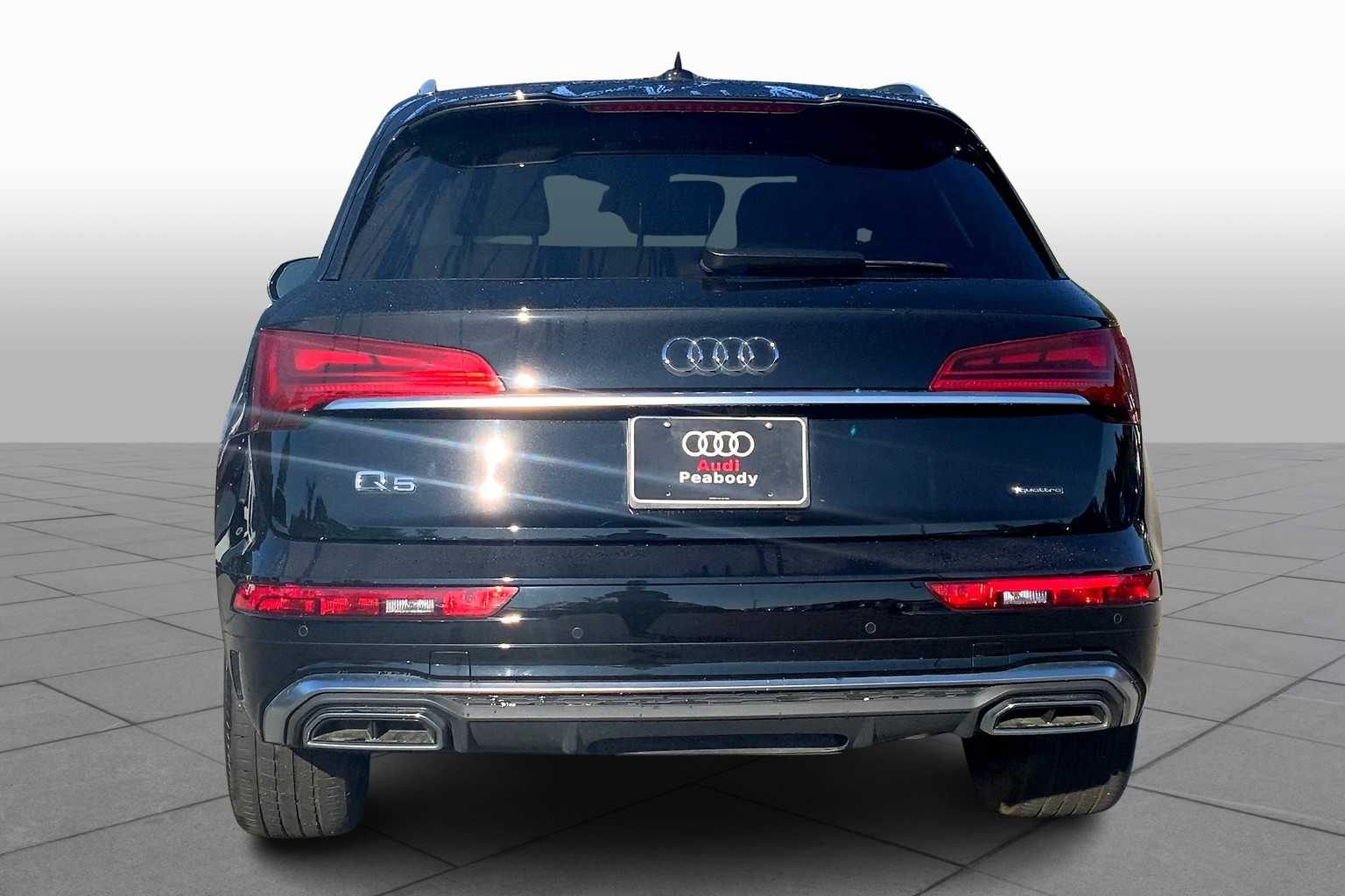 2023 Audi Q5 S line Premium Plus photo 4