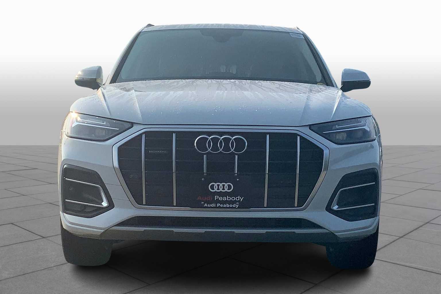 2022 Audi Q5 Premium Plus photo 3