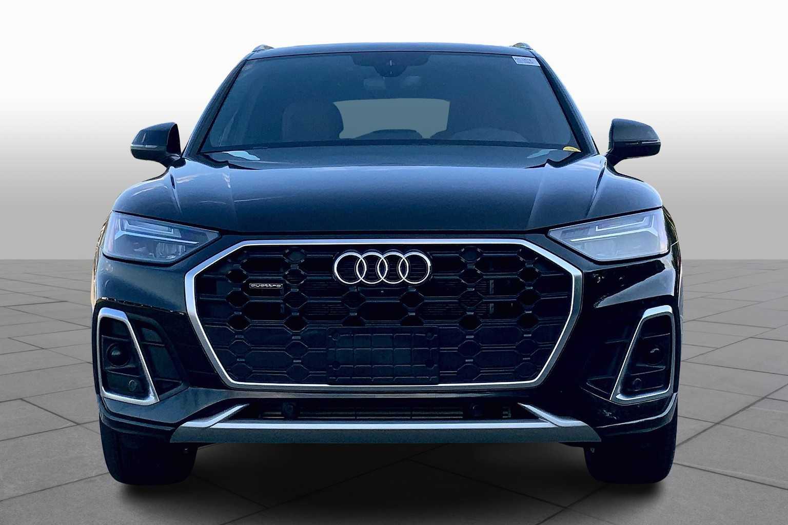 2024 Audi Q5 S line Premium Plus photo 3
