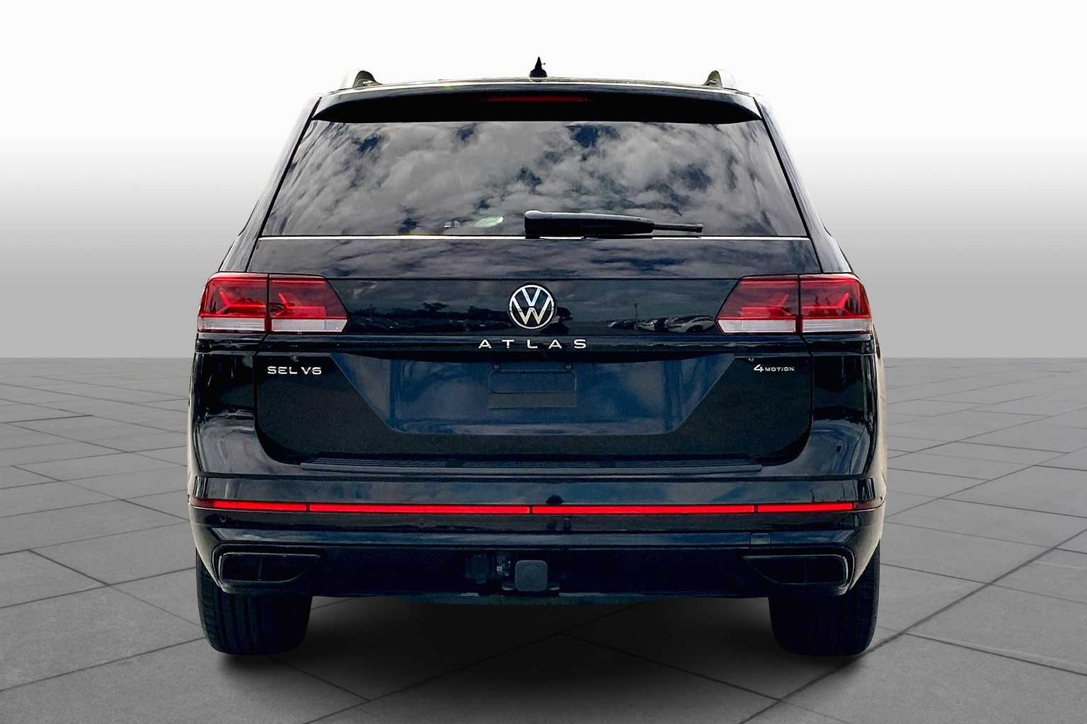 2023 Volkswagen Atlas V6 SEL R-Line photo 4