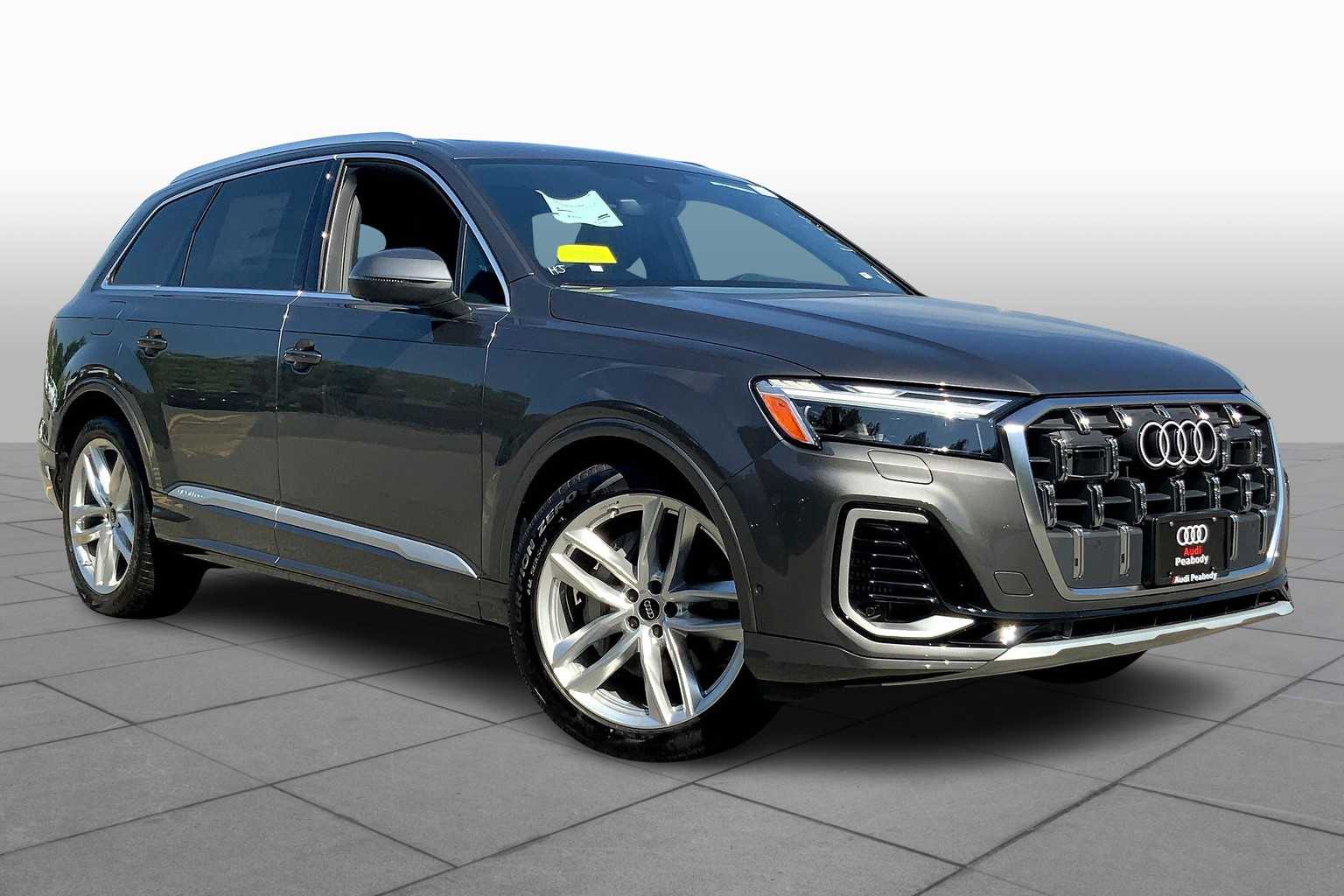 2025 Audi Q7 55 Premium Plus