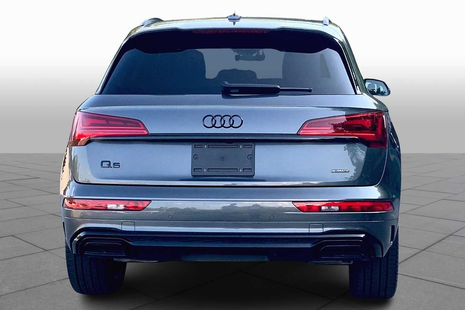 2024 Audi Q5 S line Premium Plus photo 4