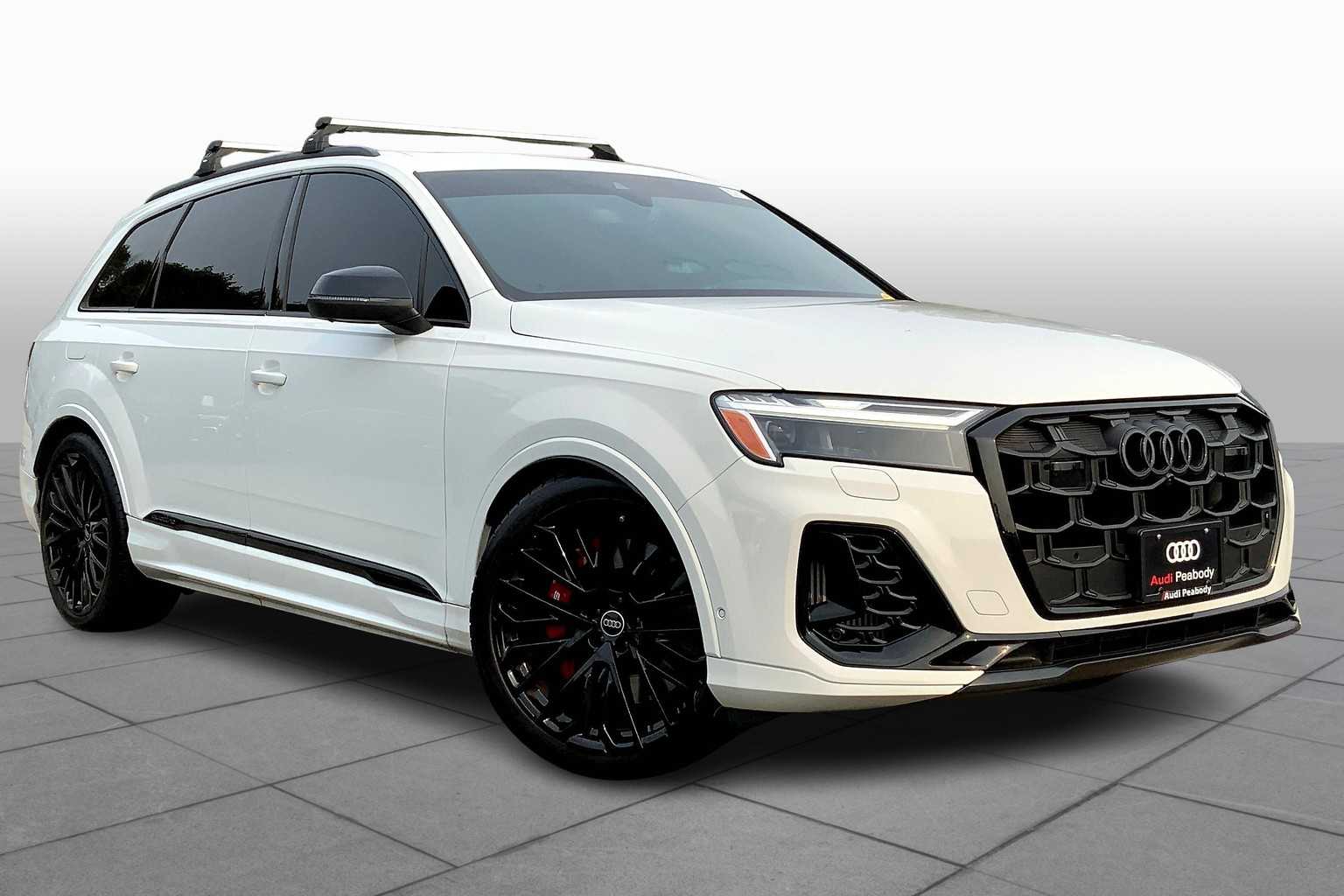 2025 Audi SQ7 Premium Plus