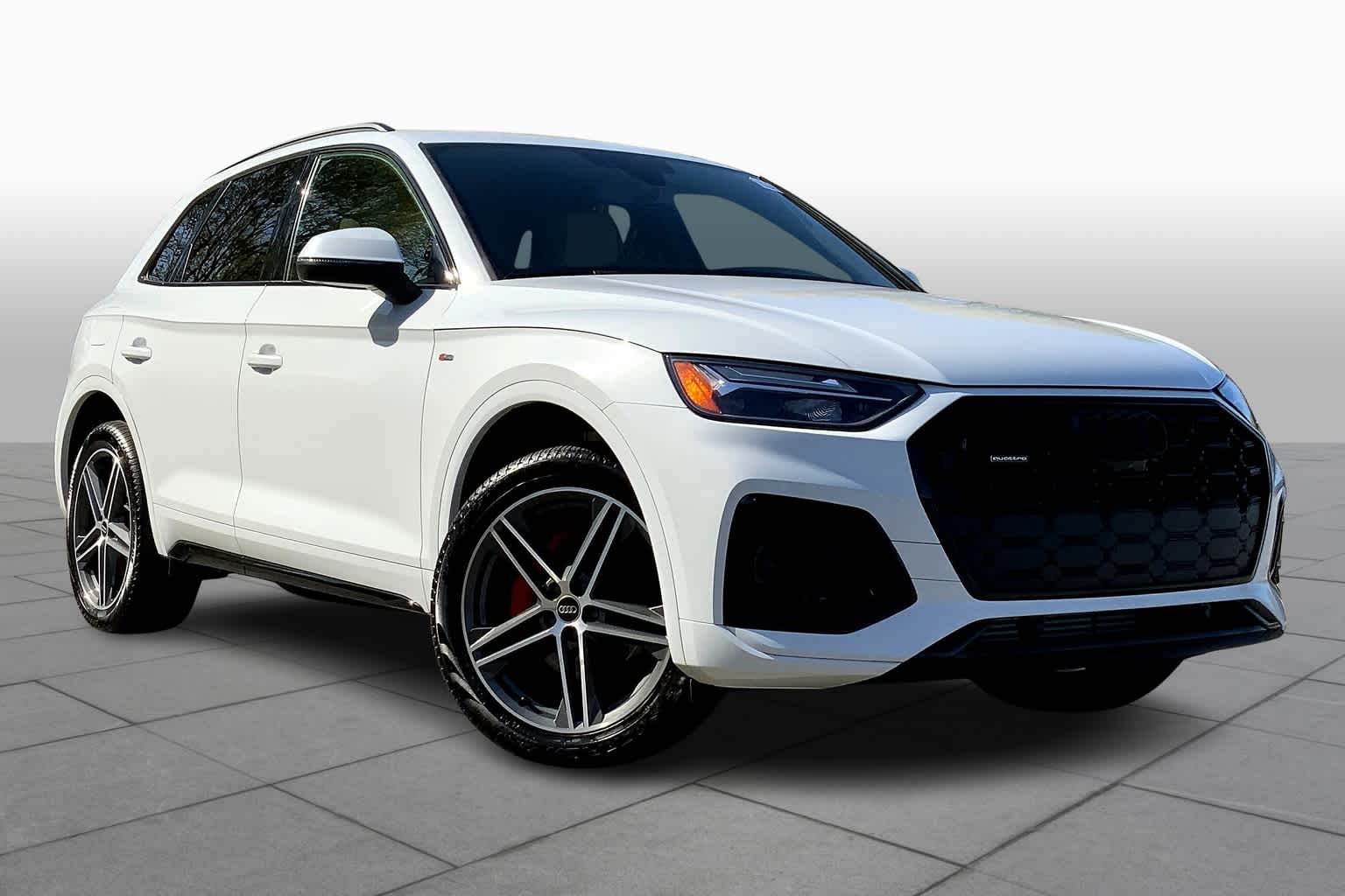 Certified 2024 Audi Q5 Premium Plus with VIN WA1E2BFYXR2081478 for sale in Peabody, MA
