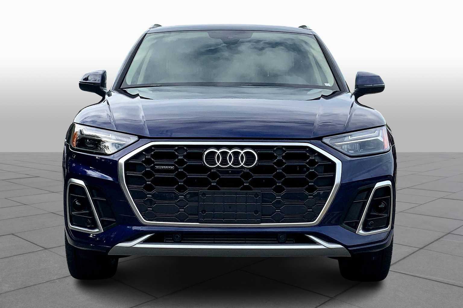 2025 Audi Q5 S line Premium Plus photo 3