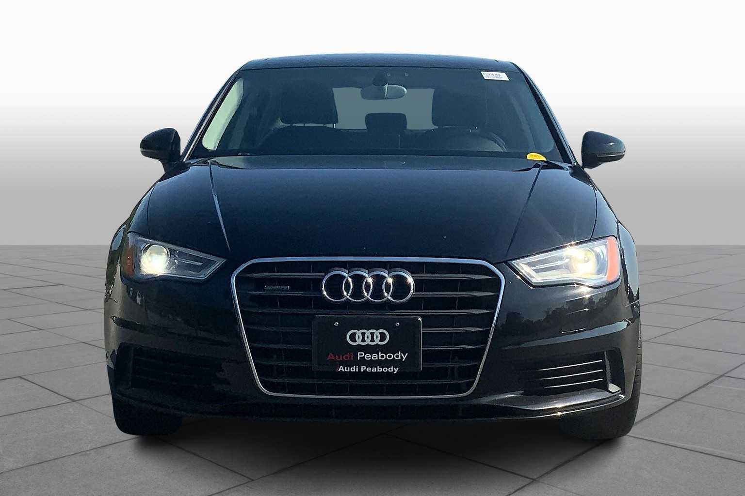 2015 Audi A3 2.0T Premium photo 3