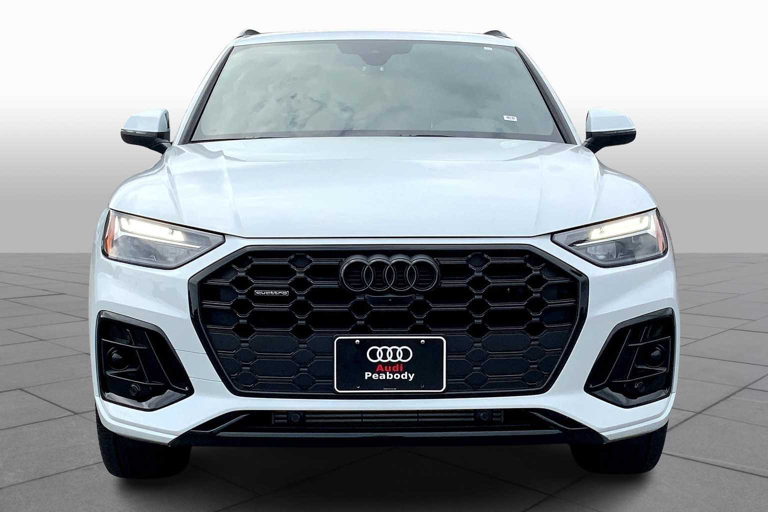 2025 Audi Q5 S line Premium Plus photo 3