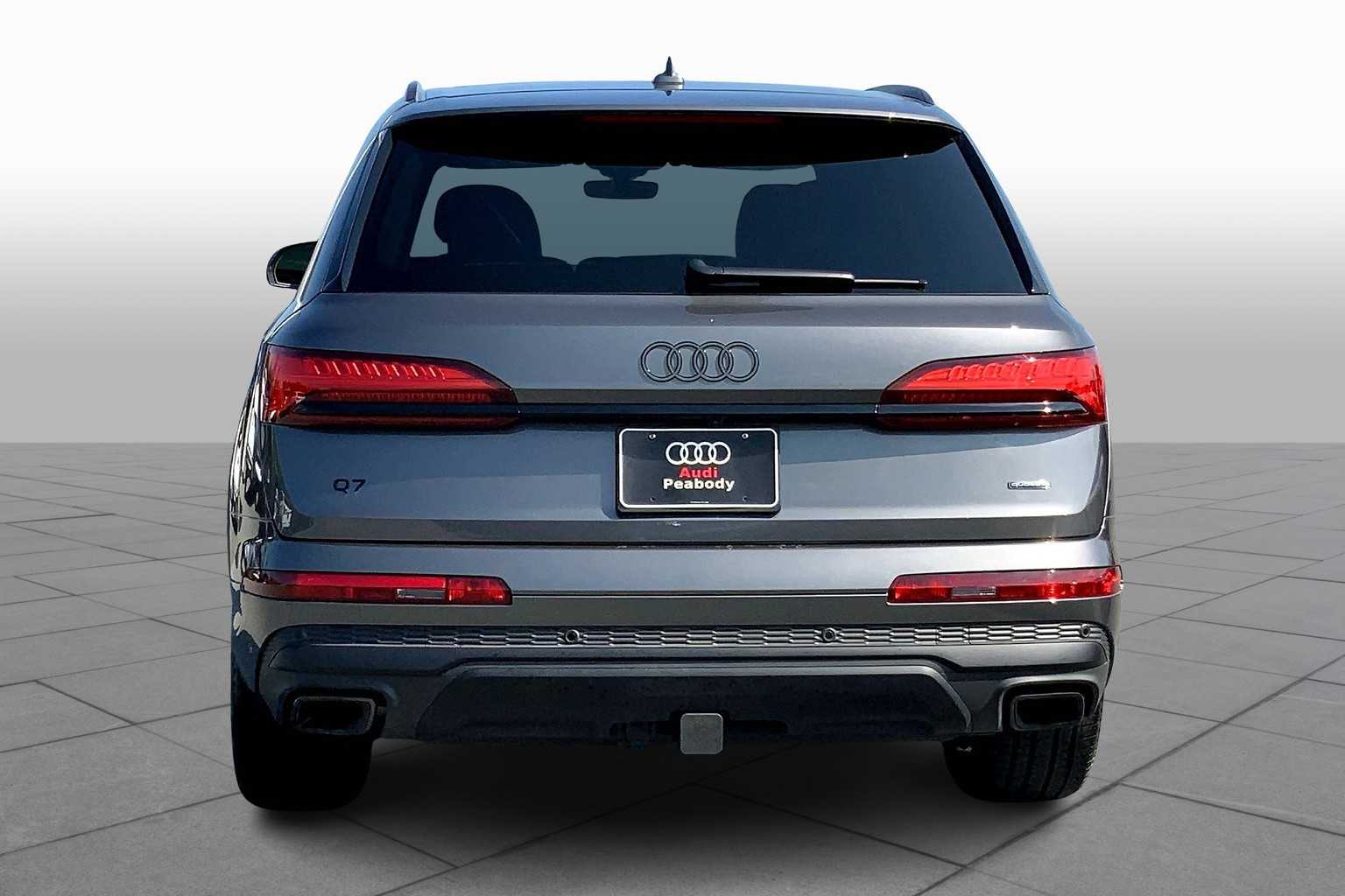 2025 Audi Q7 Premium Plus photo 3